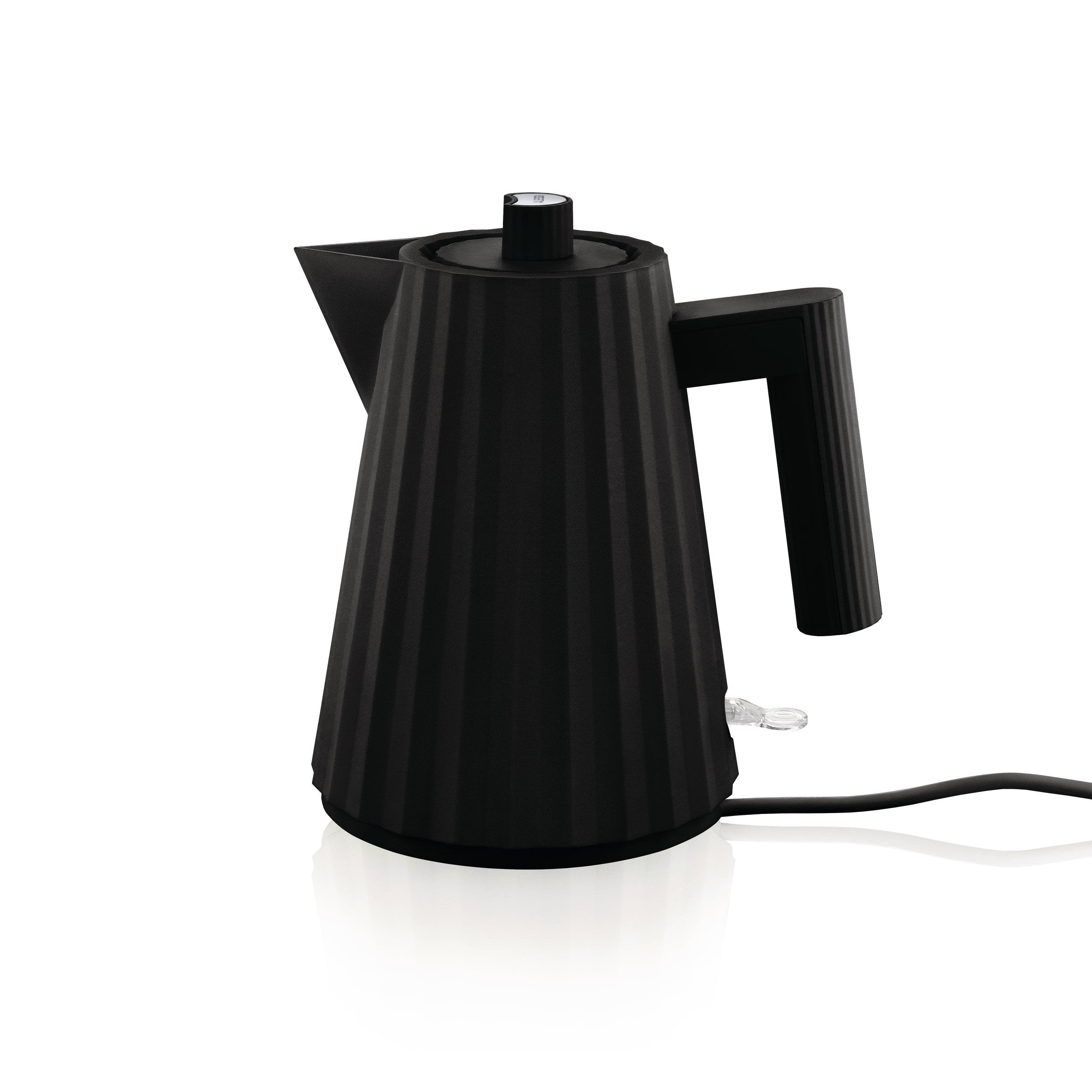 Black plissé electric kettle