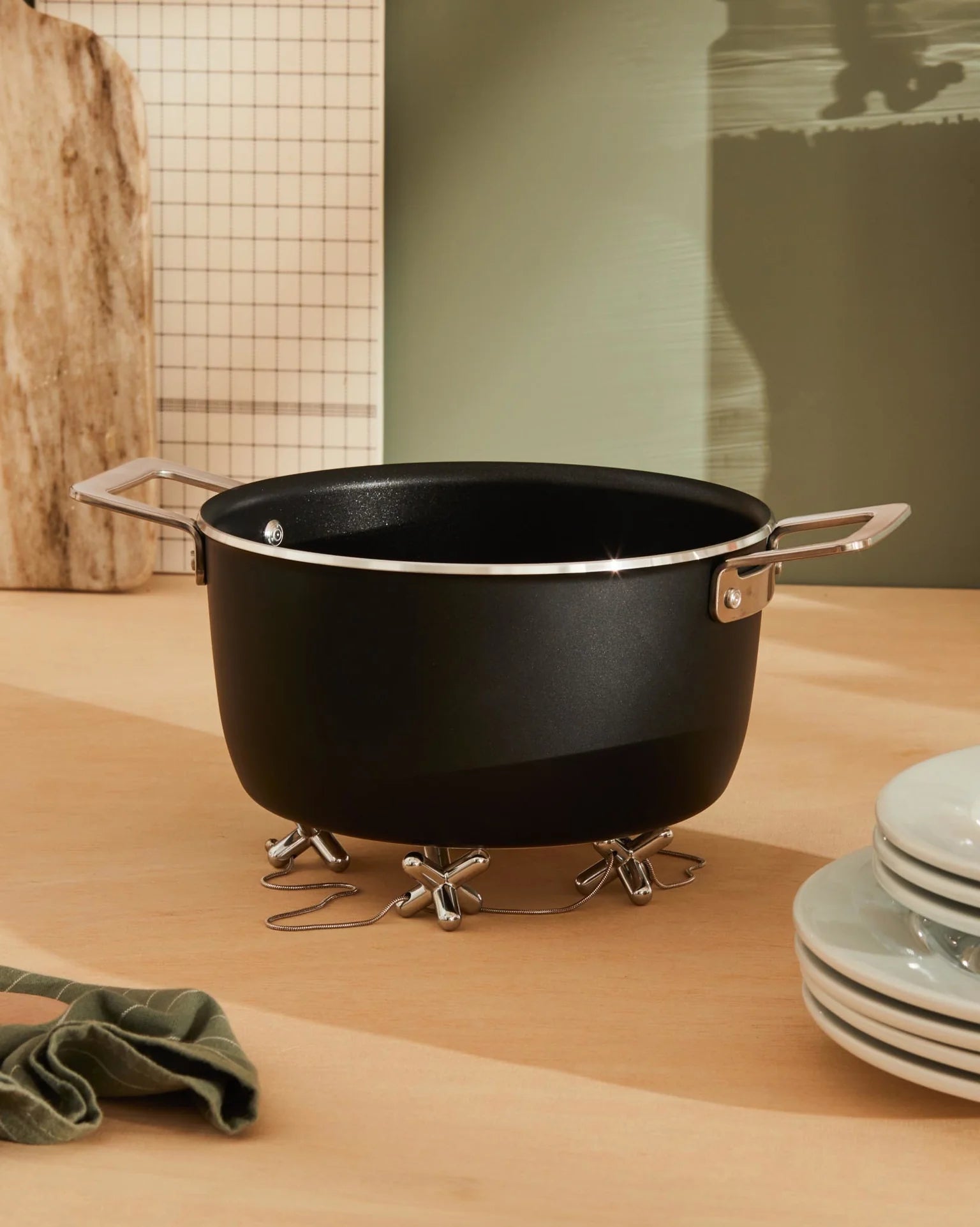 Podstawka pod gorące naczynia TRIPOD stal – Alessi