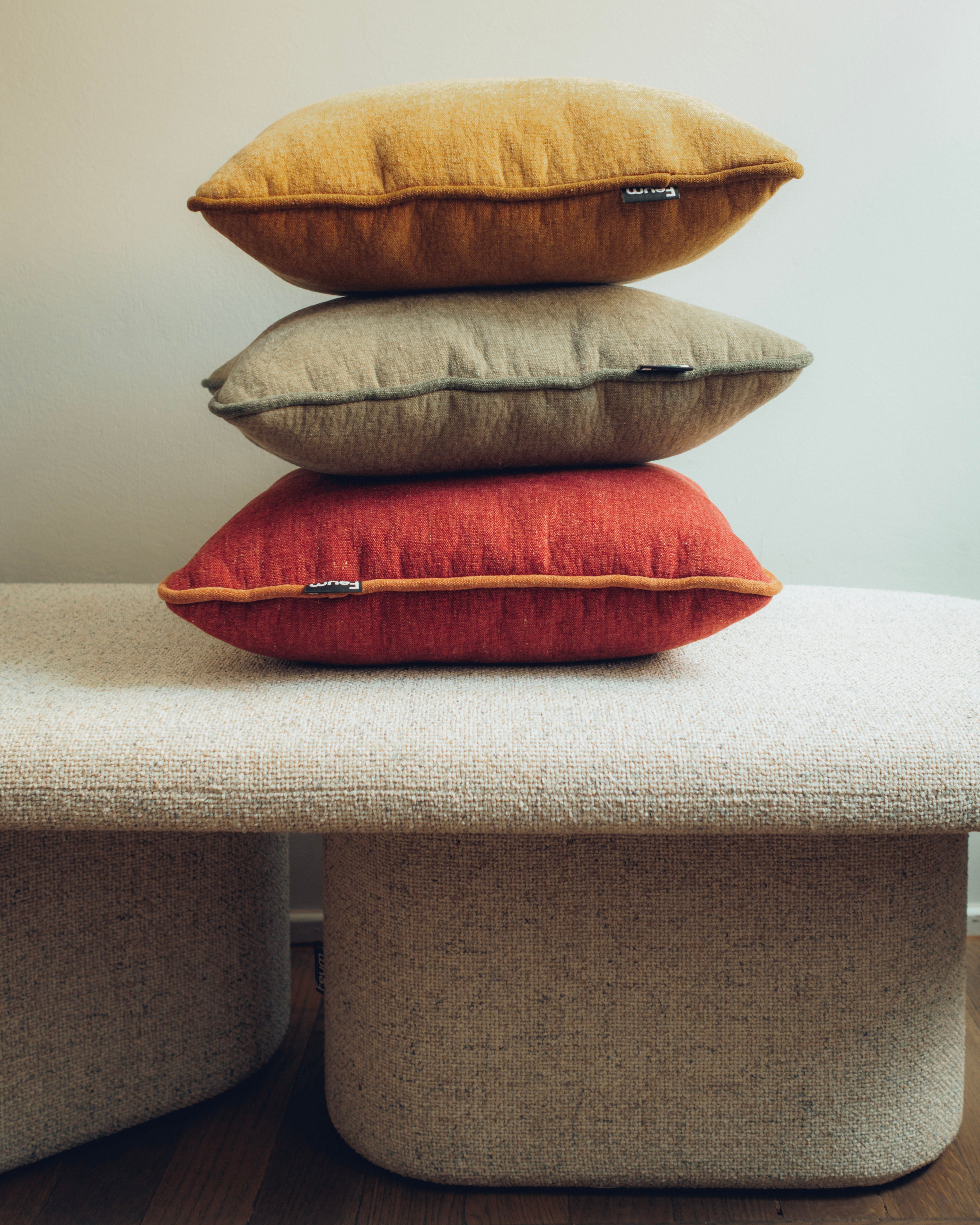 MIU cushion olive green