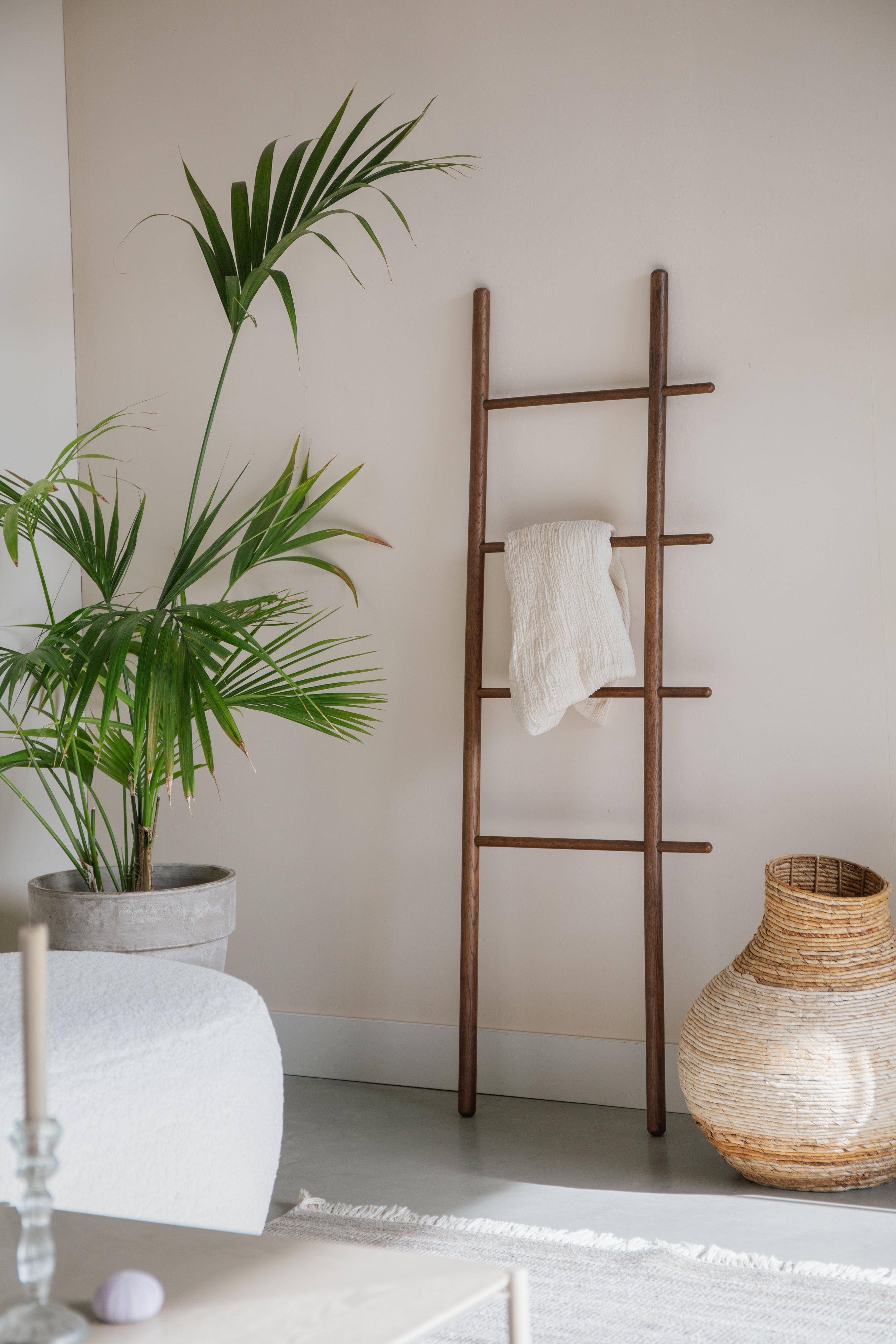 Decorative ladder JHON dark brown oak wood