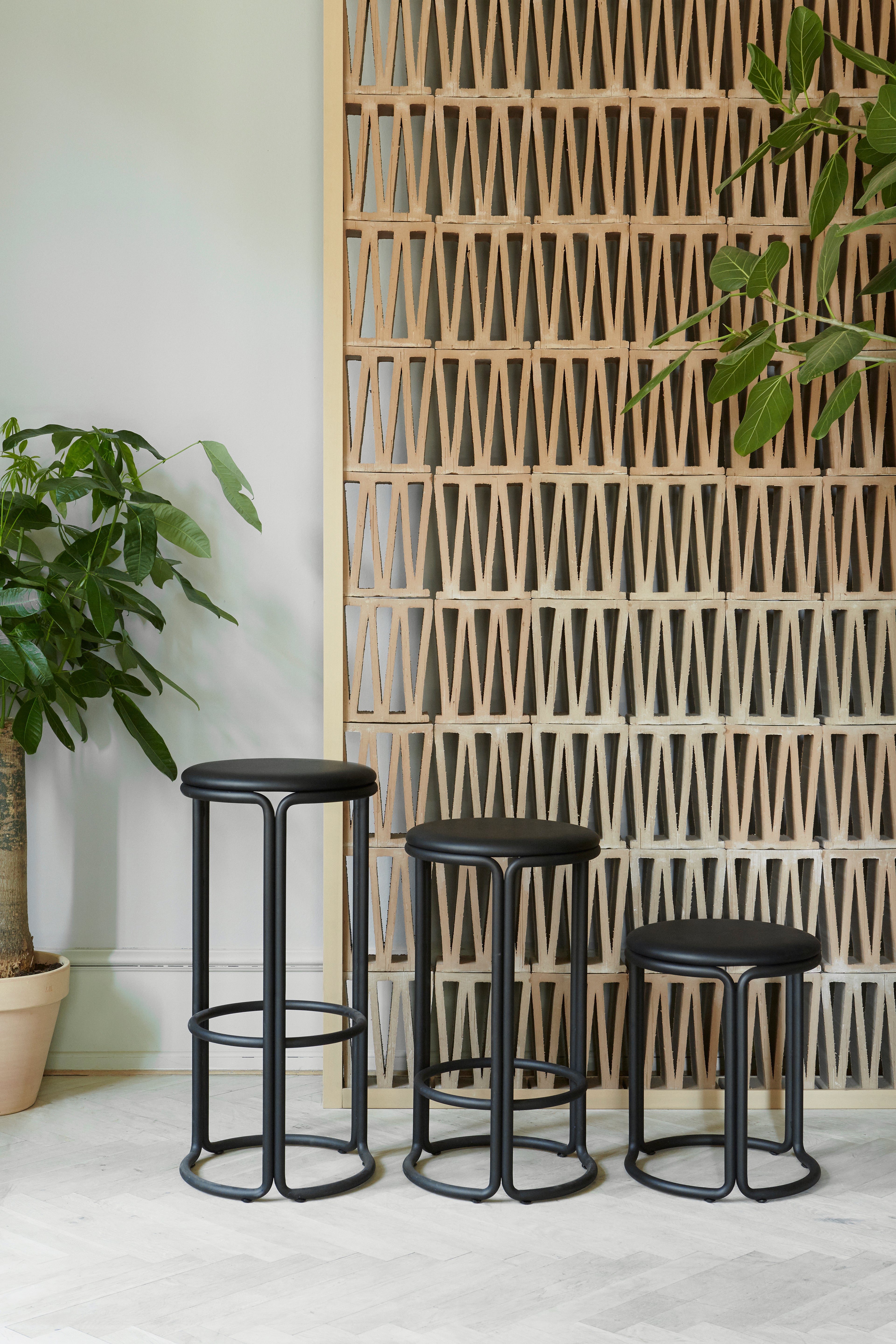 Hocker HARDIE schwarz