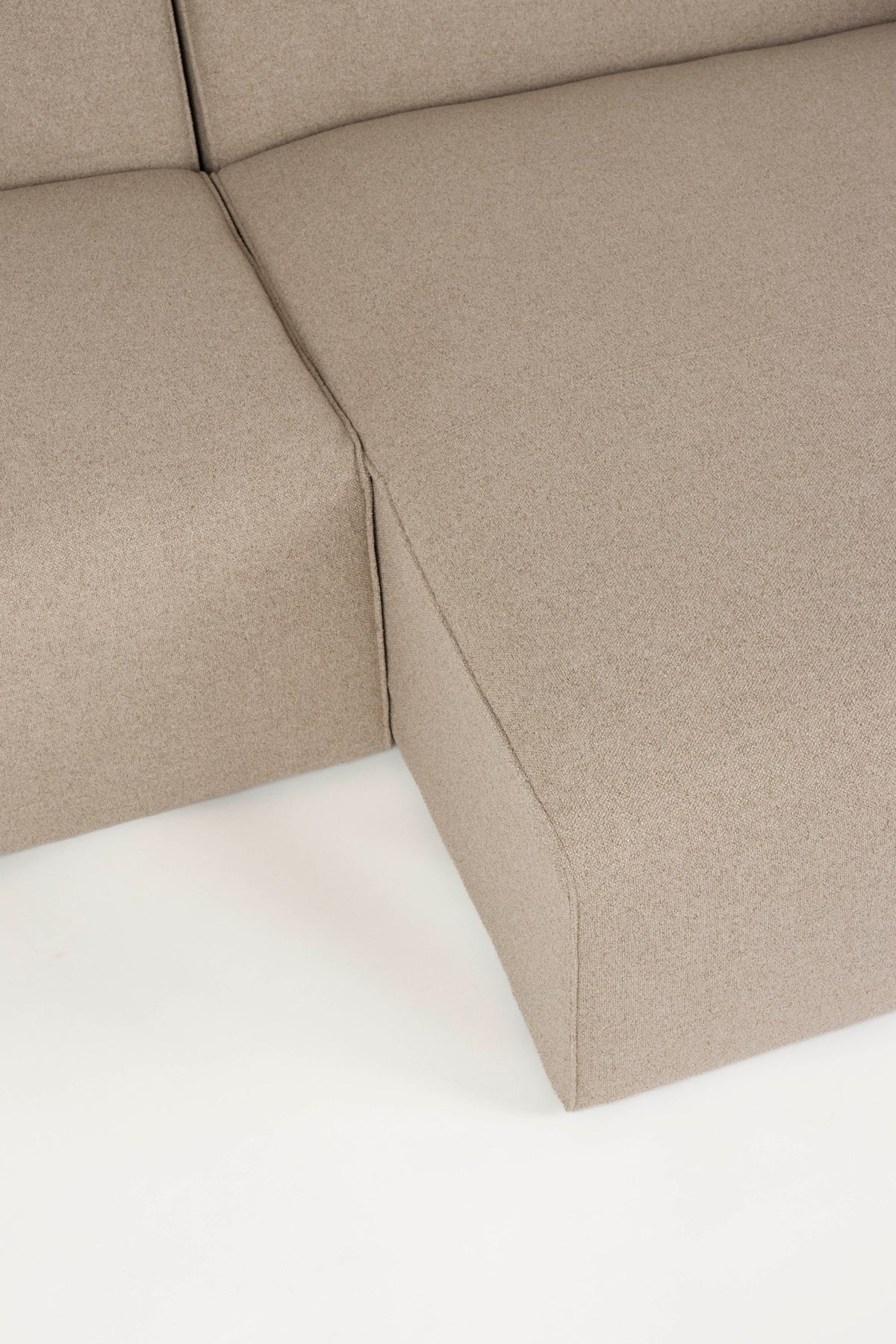 Sofa 3-osobowa MILKA cappuccino prawostronny – ujęcie 6