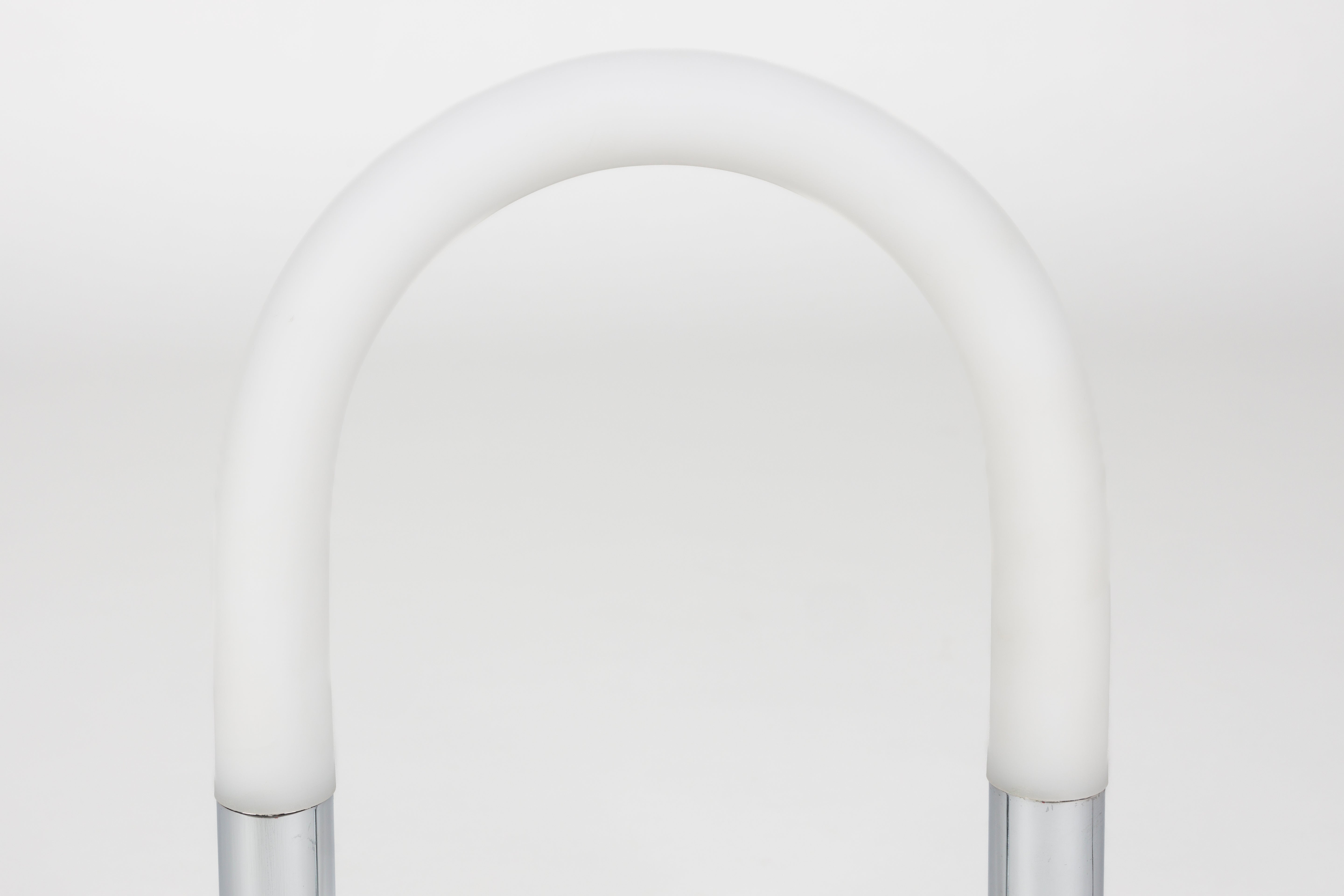 Lampa stołowa ARCH srebrny