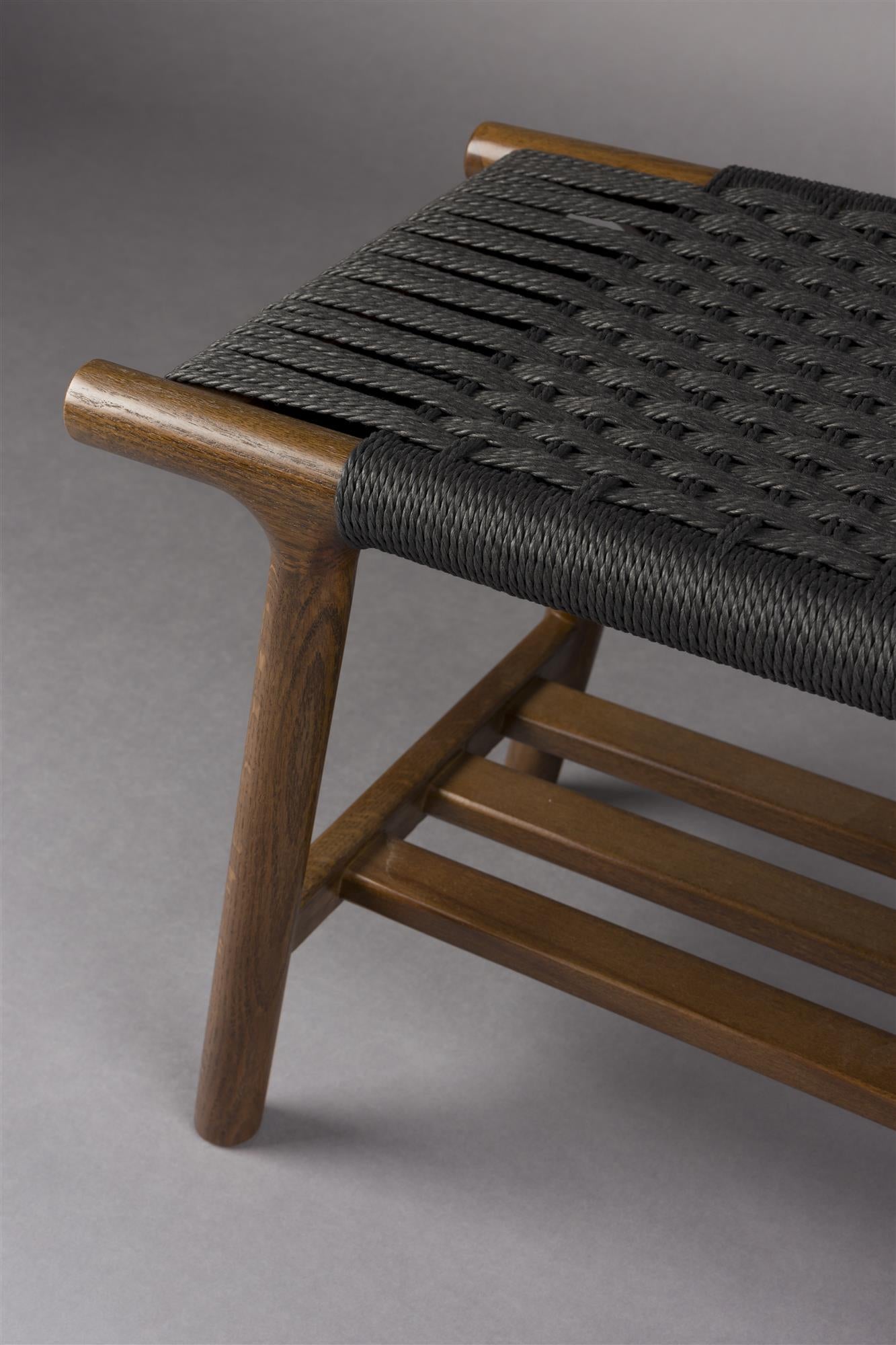 Hocker KINTARO aus dunkelbraunem Eichenholz