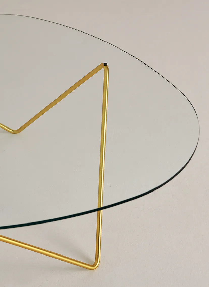 PEDRERA Coffee Table with Smooth Glass and Brass Base