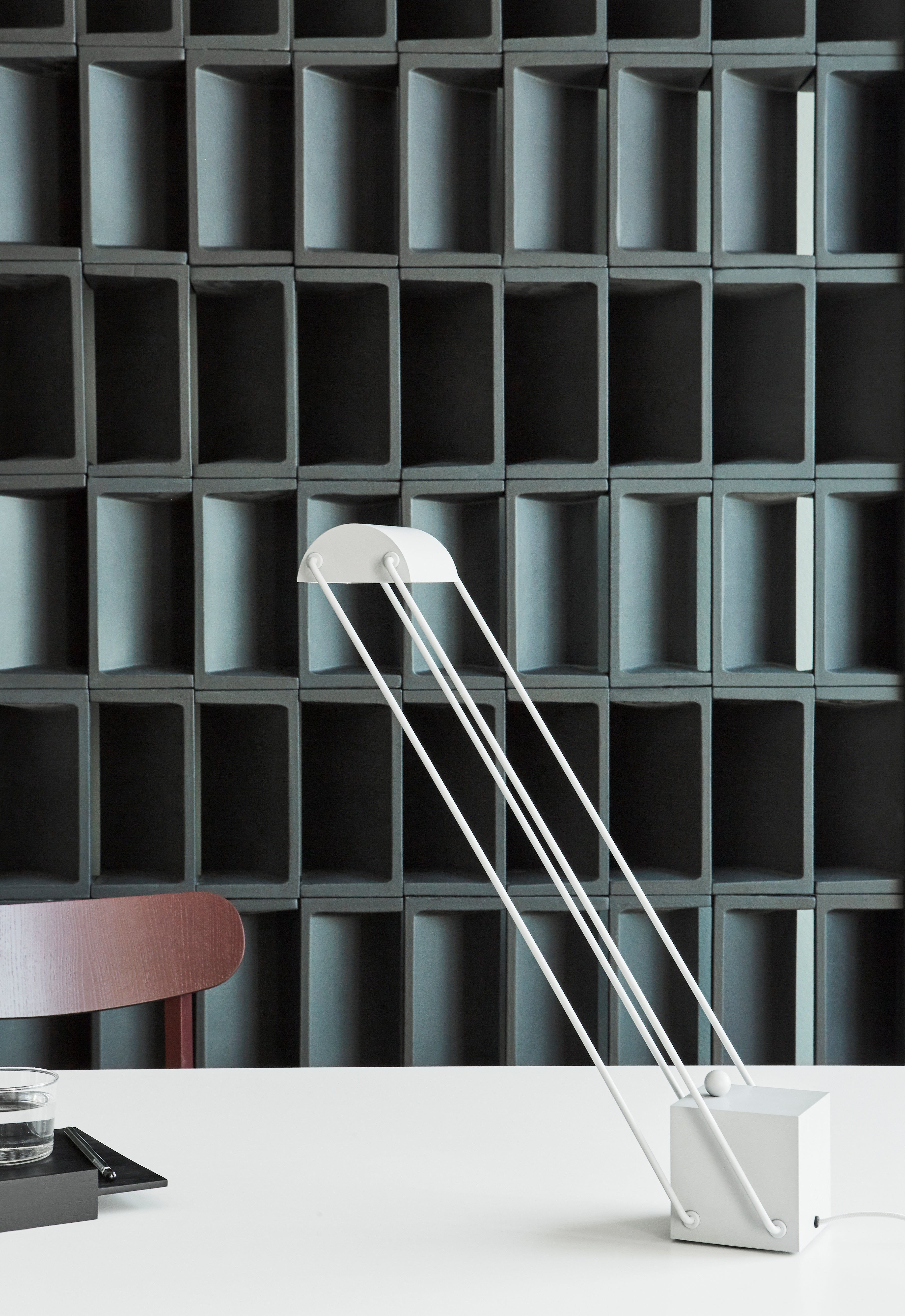 TOKIO desk lamp white