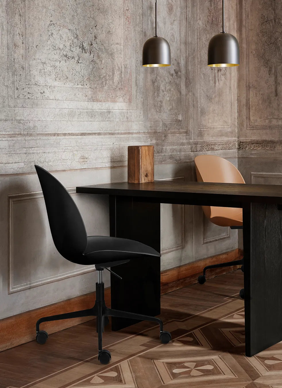 Bürostuhl BEETLE rosa