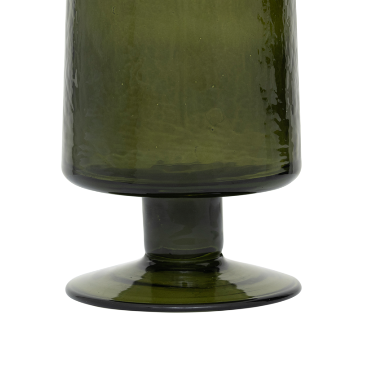 HAMMERED Green Glass Wine Glass