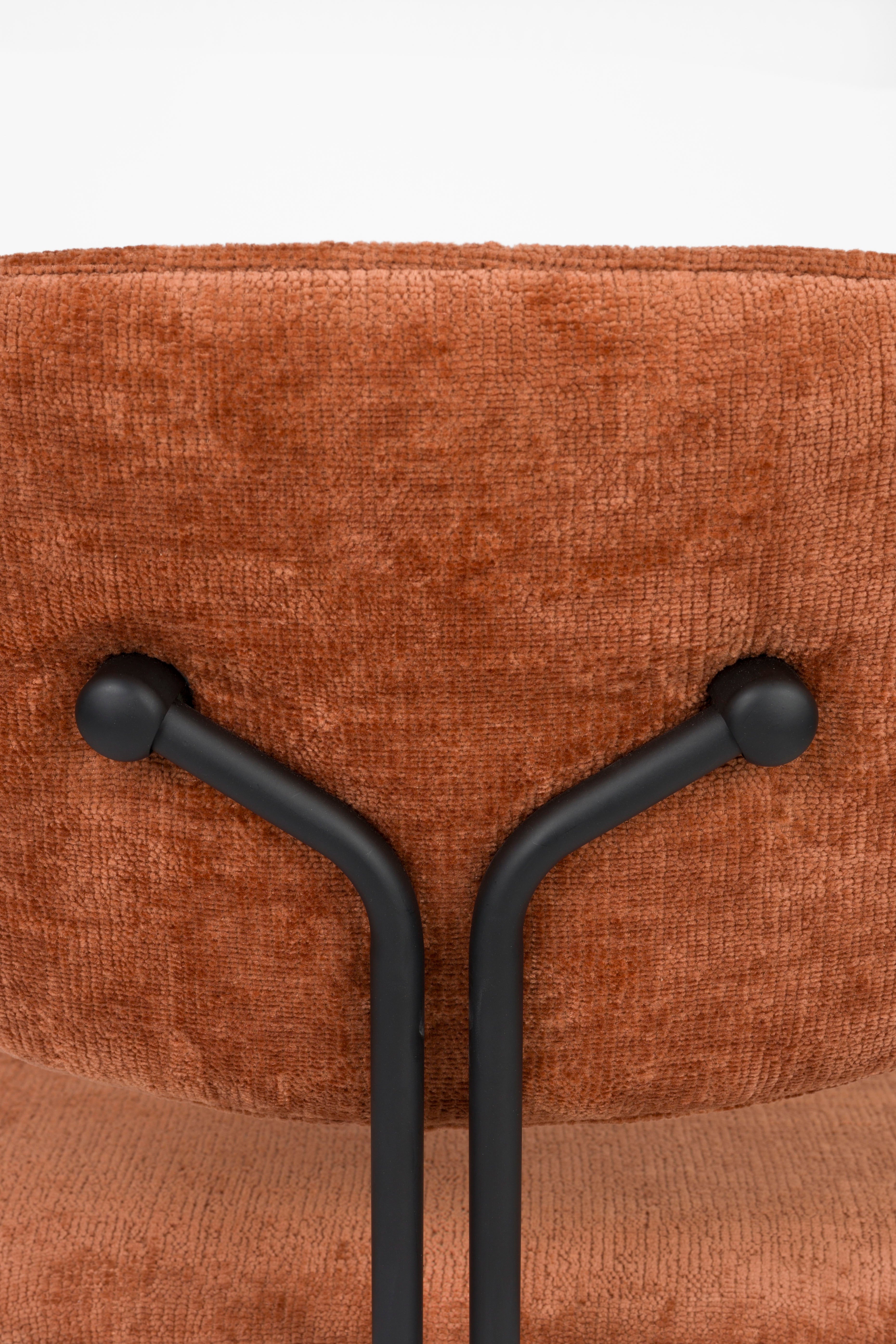 Stuhl BOUTON Terrakotta mit schwarzem Gestell