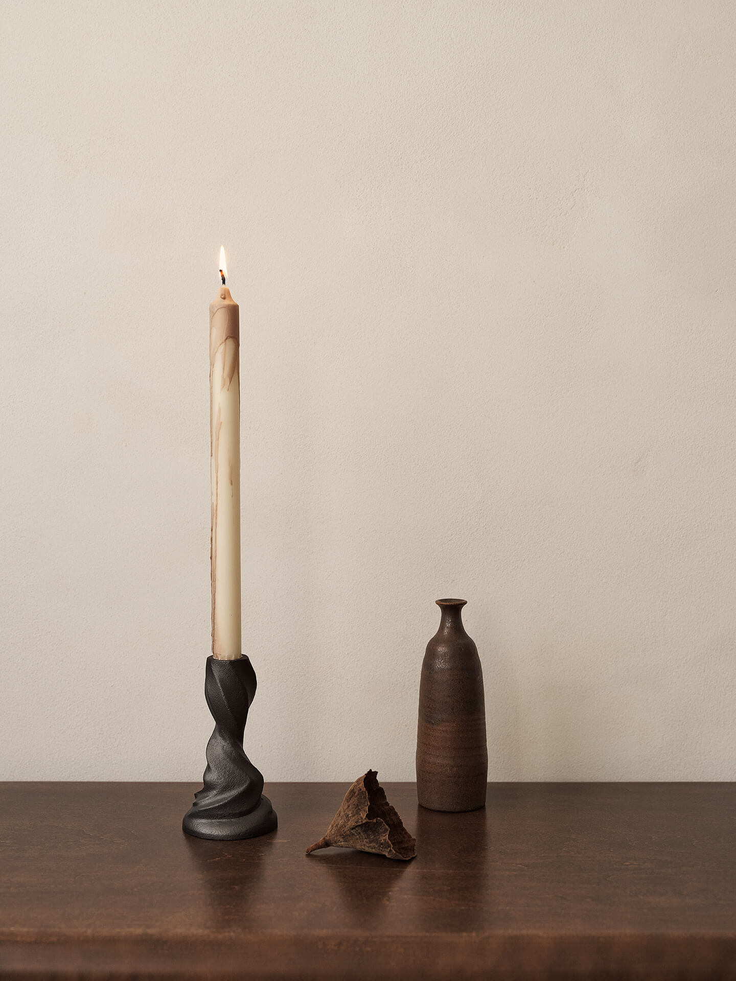 Set von DRYP Kerzen beige mit Rosa