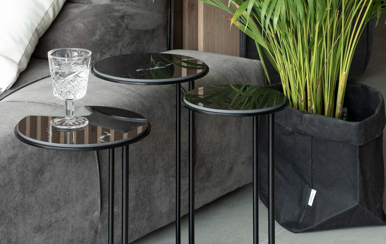 Stolik kawowy MINEVA spiek kwarcowy Negro Rosanero Eye on Design