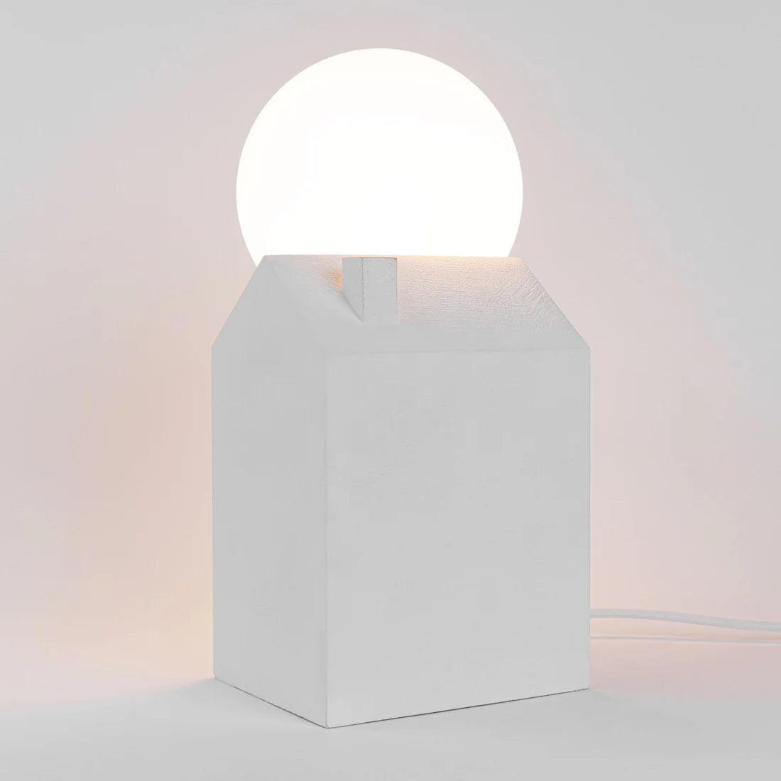 Dreamlike table lamp white concrete