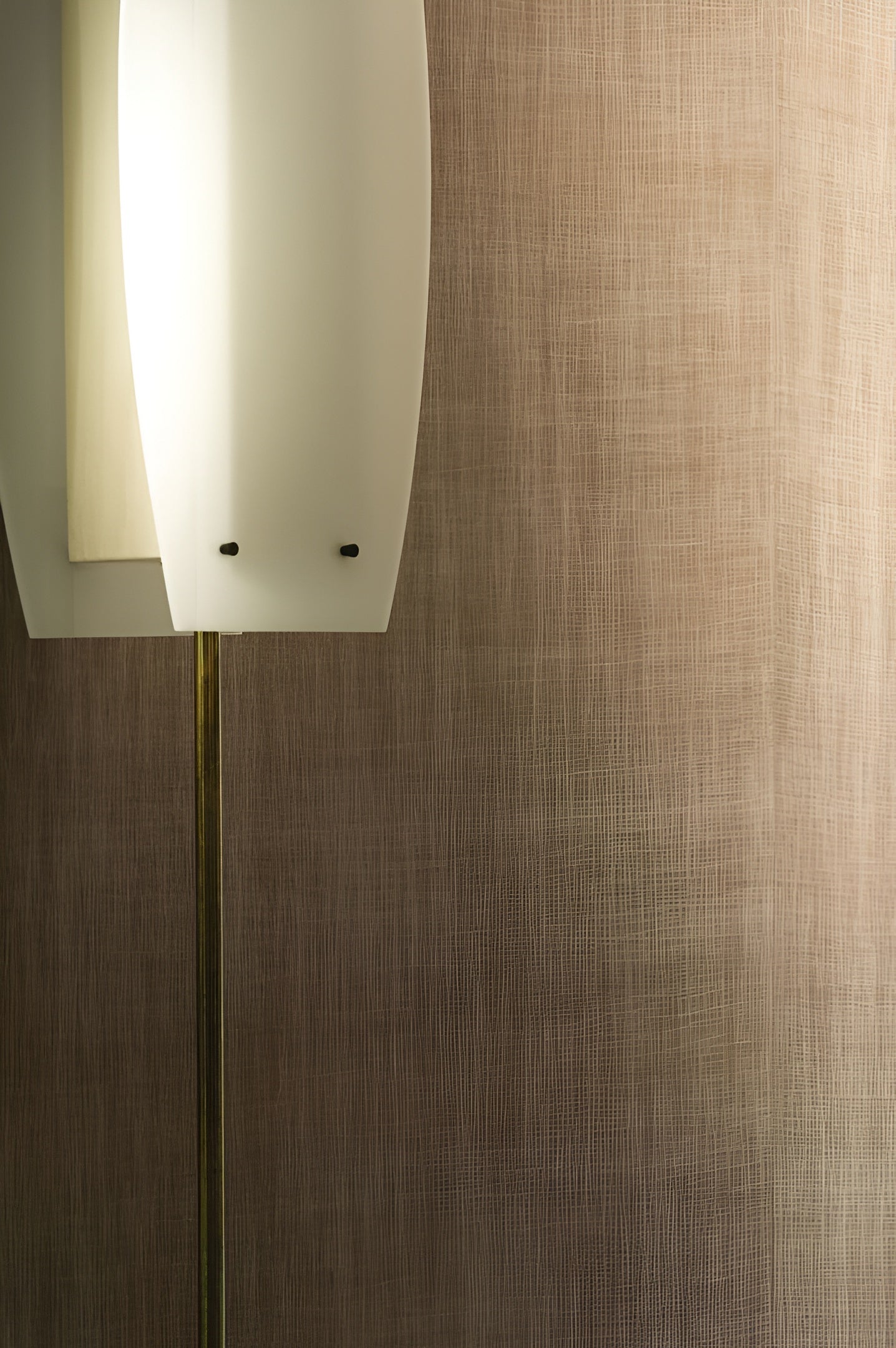 Textile wallpaper with a metallic structure HEMERA - Golden OCRE