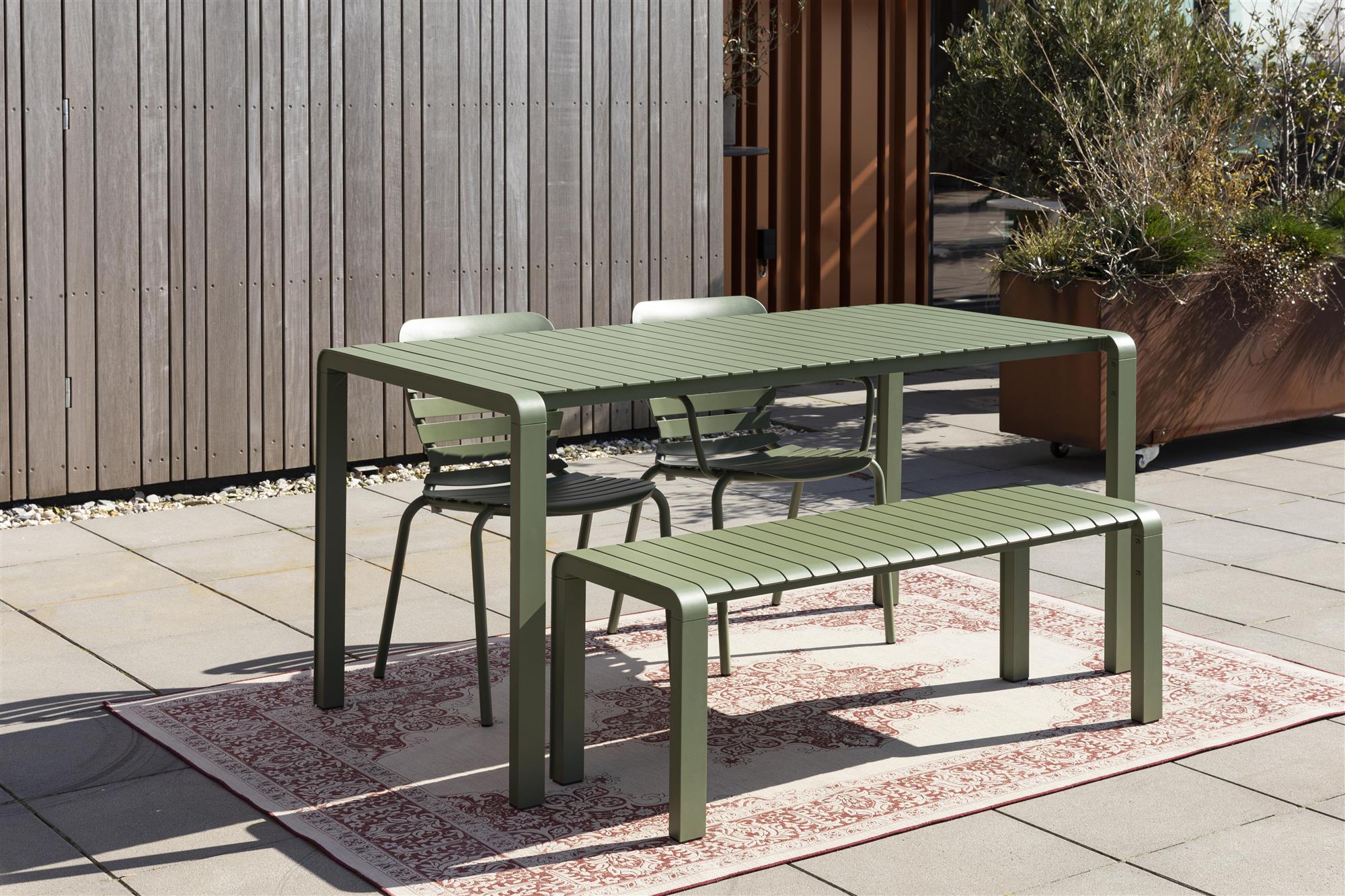 VONDEL Green Armchair
