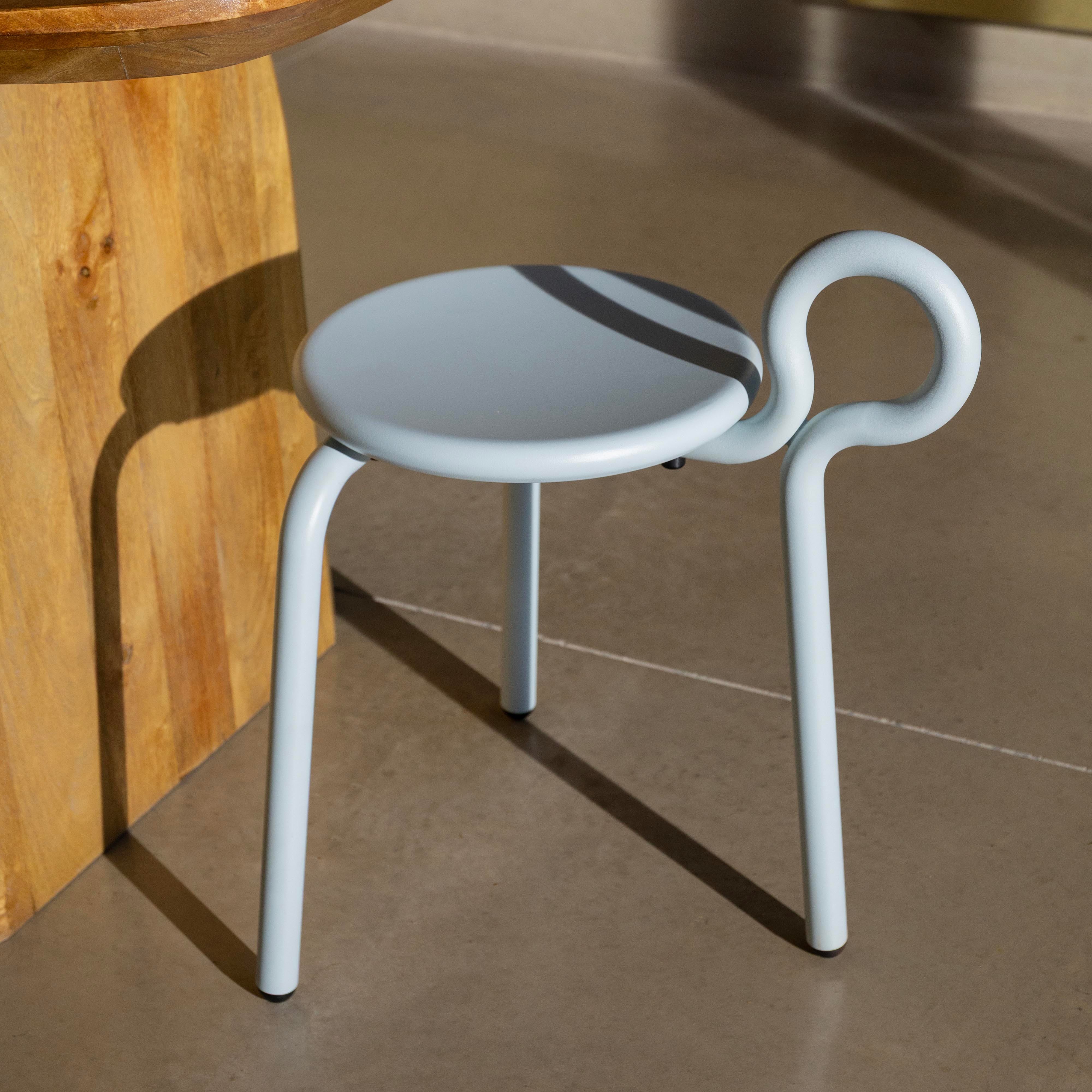 Hocker LASSO hellblau