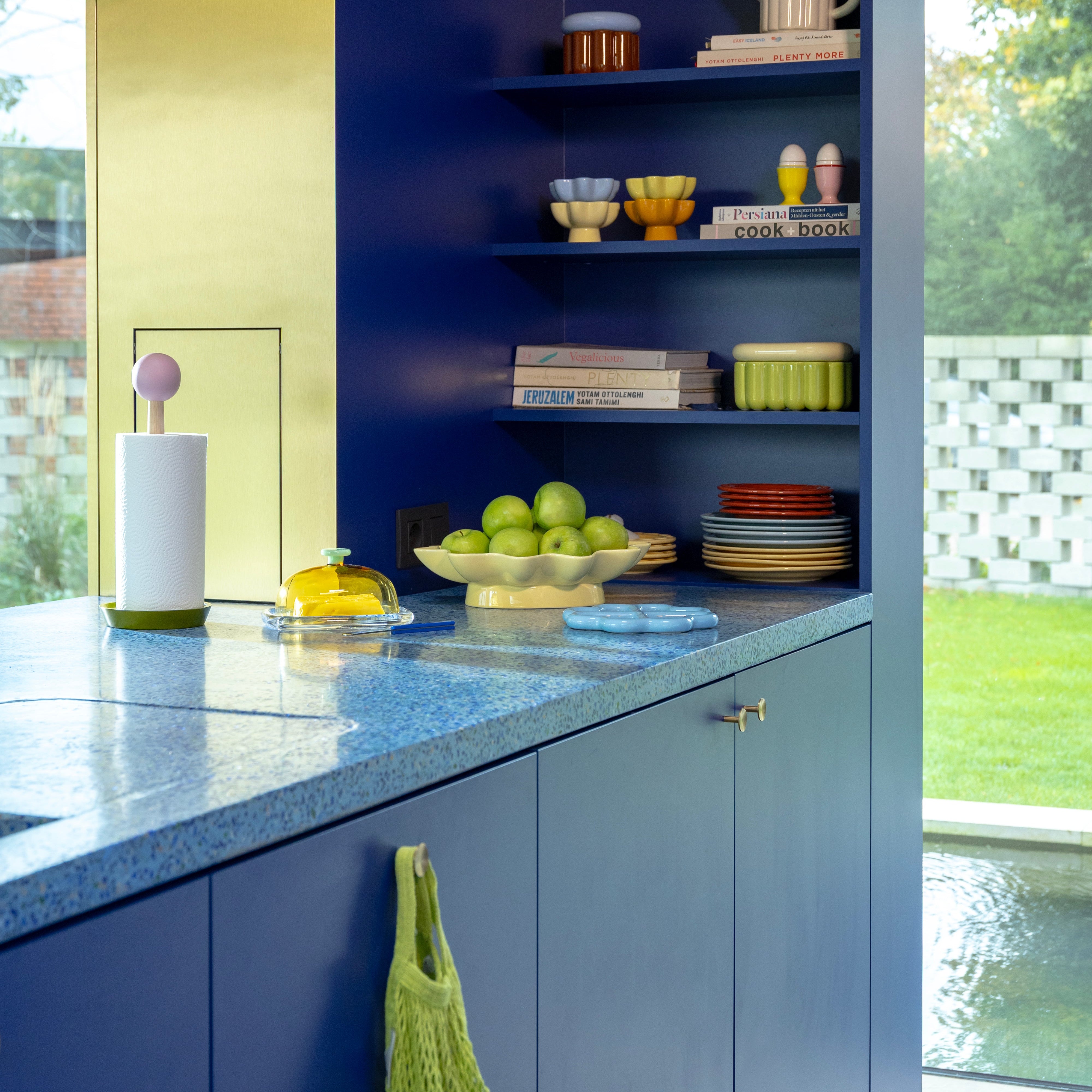 Ovaler SUN Teller gelb