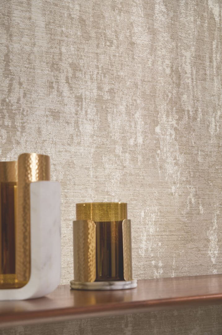 Textilwandbild, das eine gealterte Wand imitiert ORCIA - GRÈGE beige mit Grau