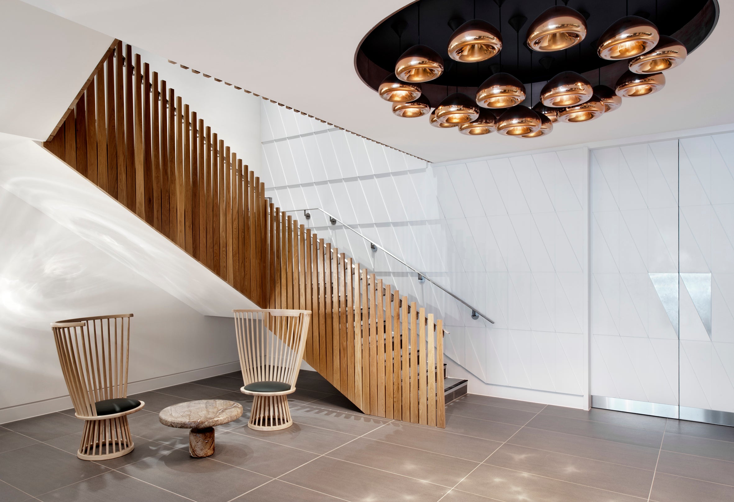 Wandlampe VOID aus Messing