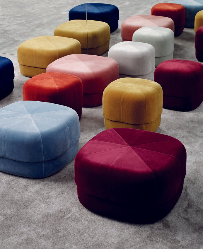 Gelber Pouf