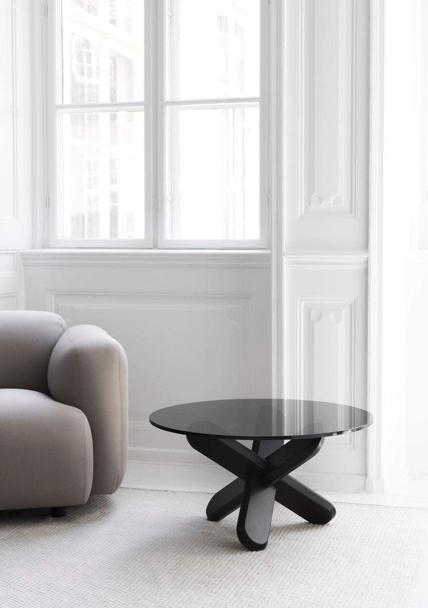 Couchtisch Dingglas mit schwarzer Basis