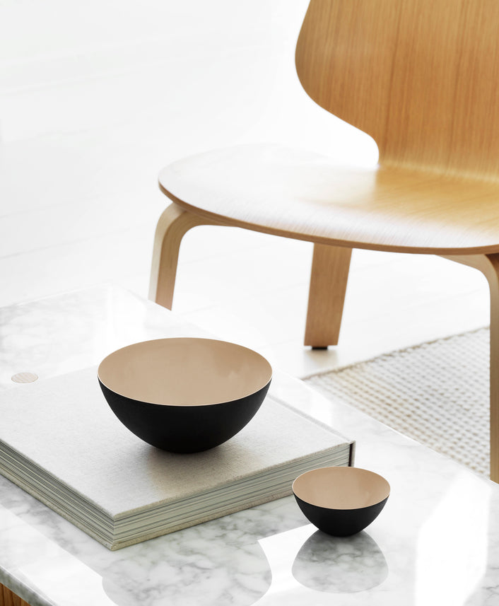 Upholstered chair My full black ash veneer