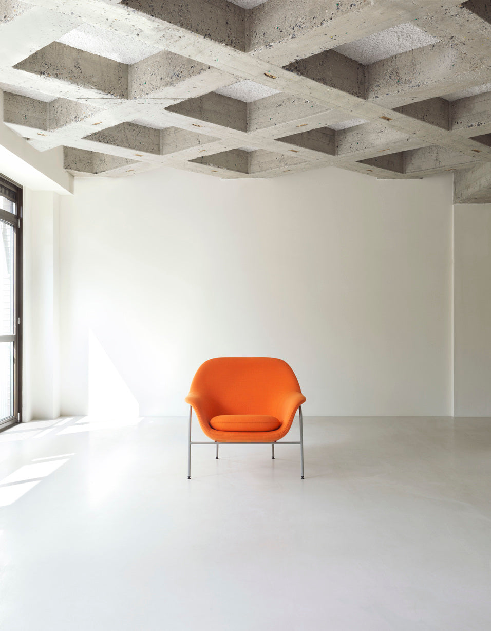 Drape Low armchair with a gray metal base