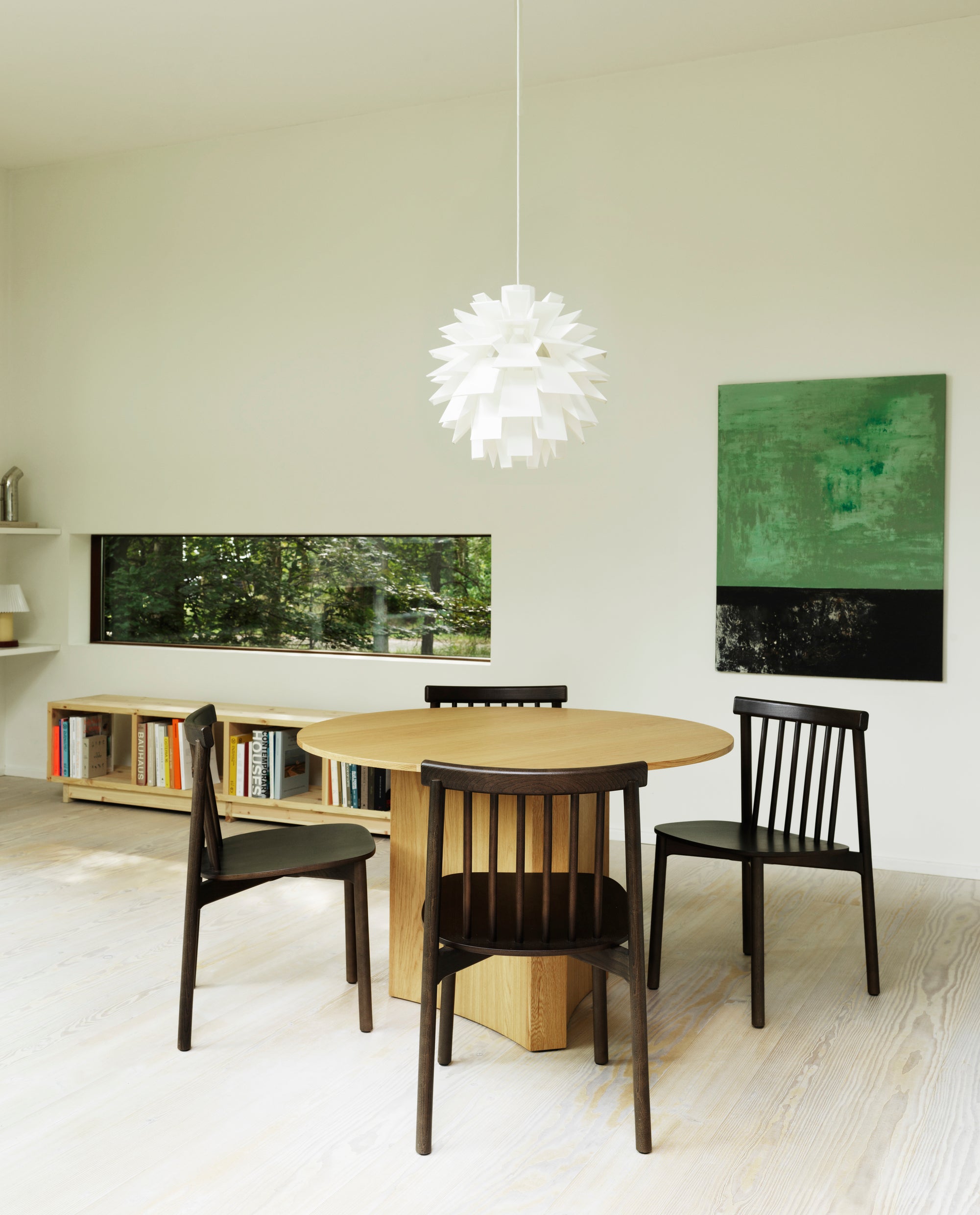 Pind Stuhl Black Aschefurnier