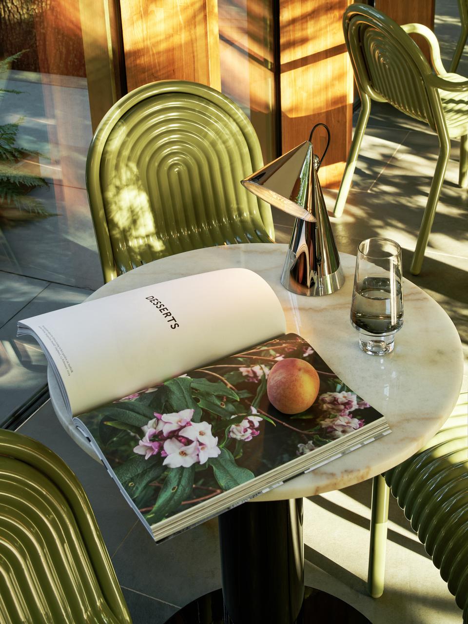 Tragbare Tischlampe POSE grau