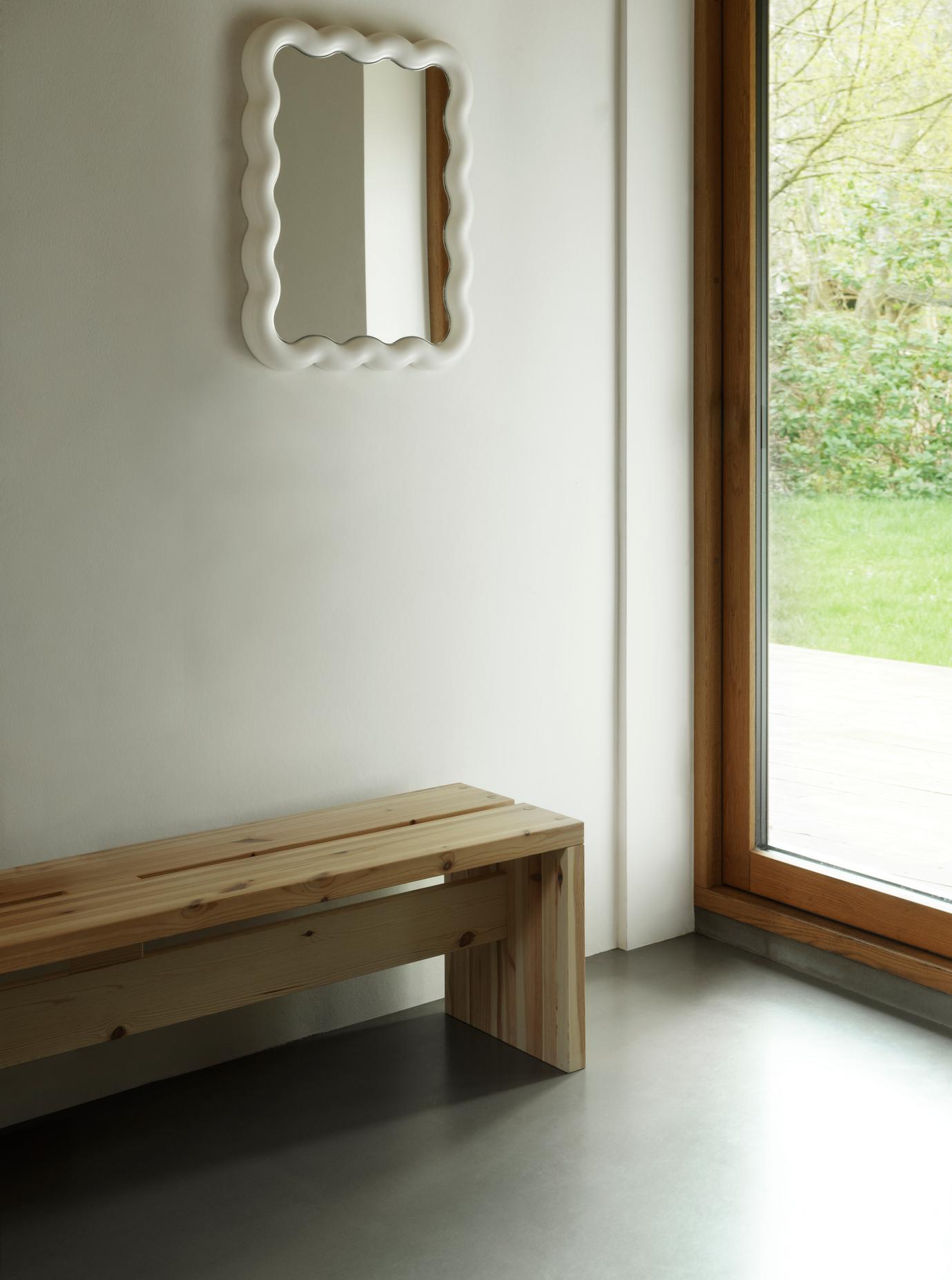 Kiefernbank strecken