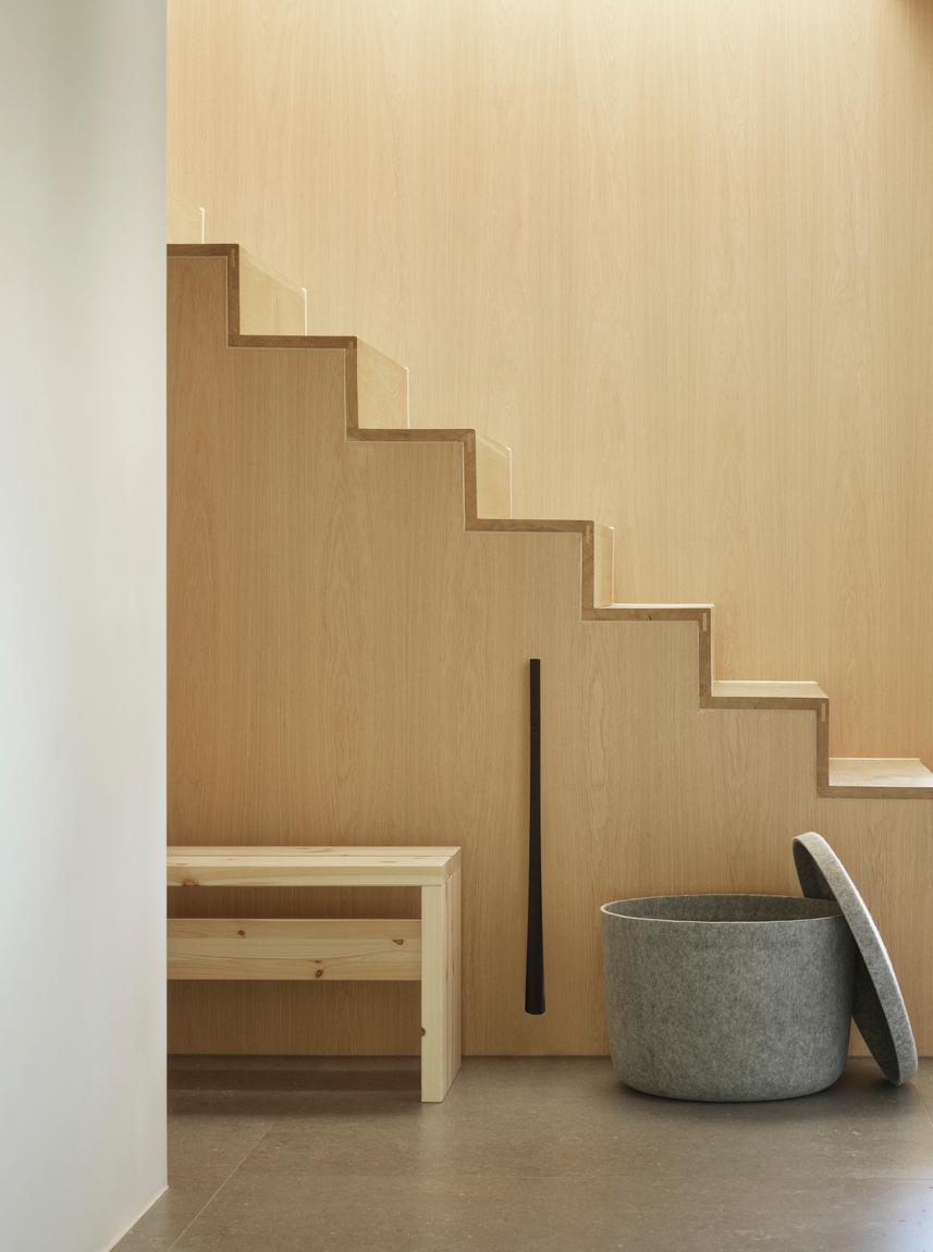 Kiefernbank strecken