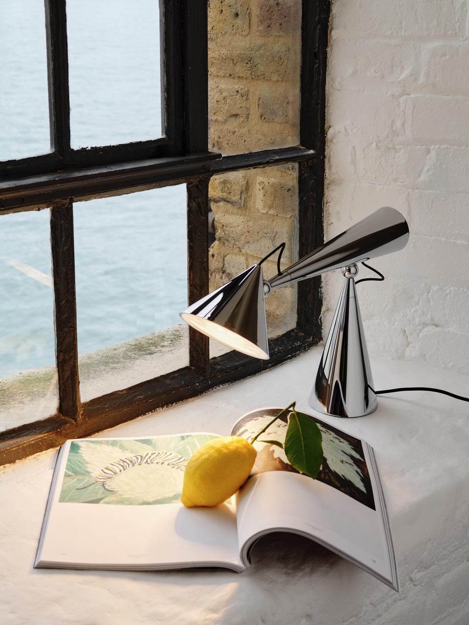 POSE table lamp gray