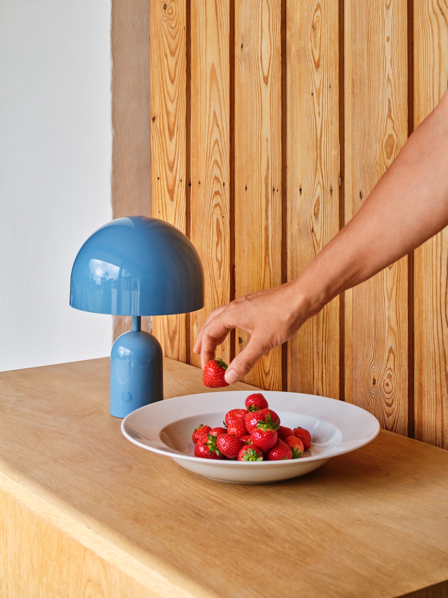 Tragbare Lampe BELL hellblau