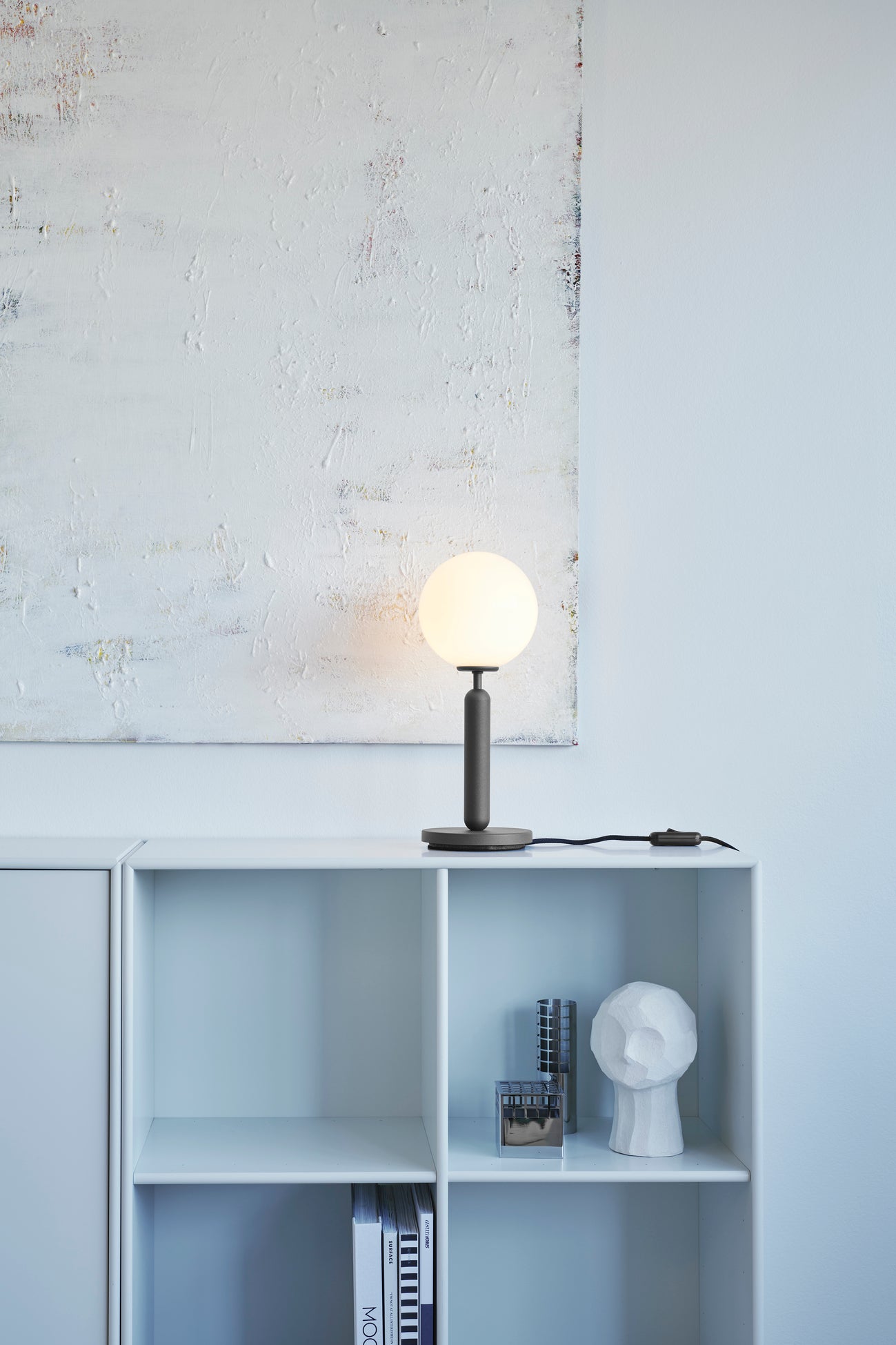 Lampa stołowa MIIRA grafitowy z opalowym szkłem – szkło