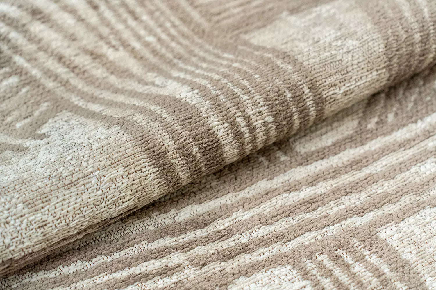 Runder Teppich KANJI beige mit cremefarbenem