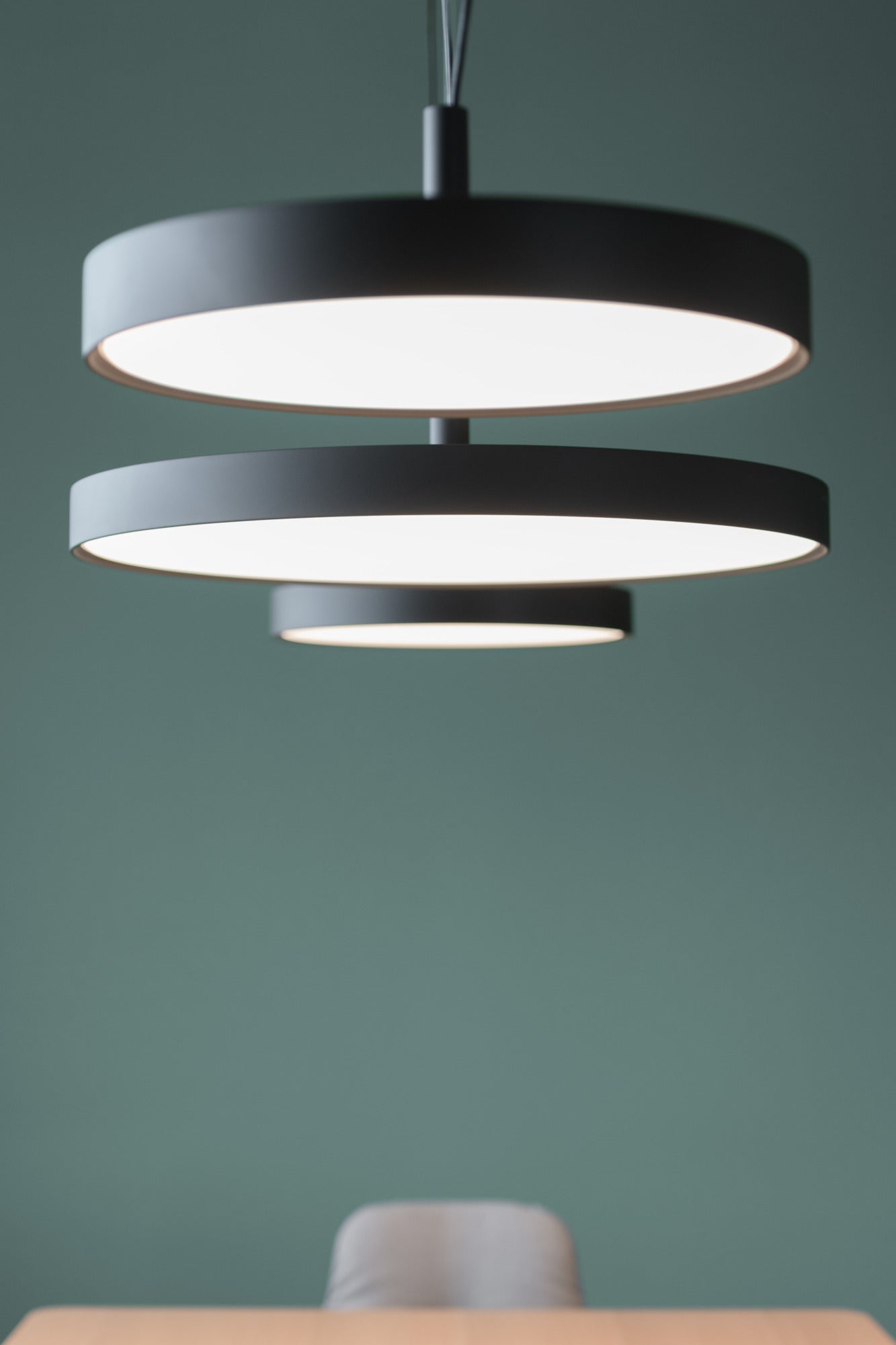LP SLIM ROUND black pendant lamp