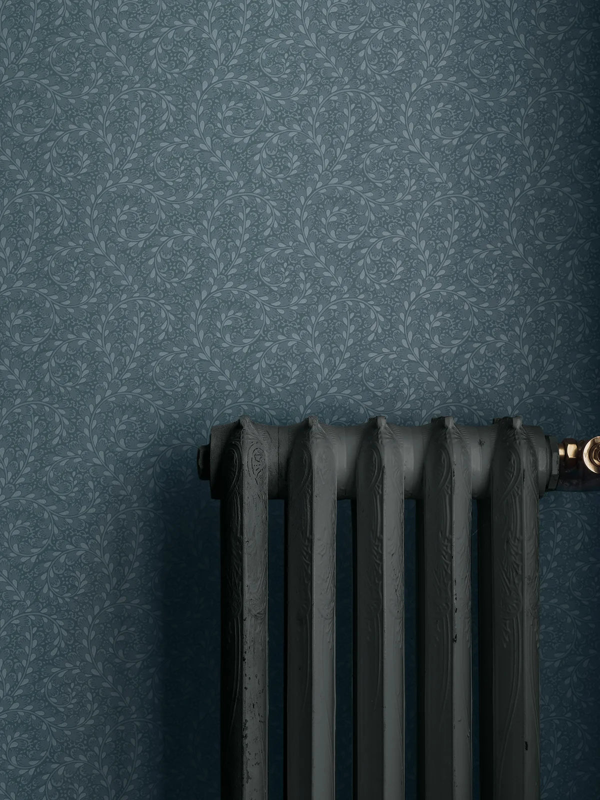 Wild Ferns Blue Leaf Pattern Wallpaper