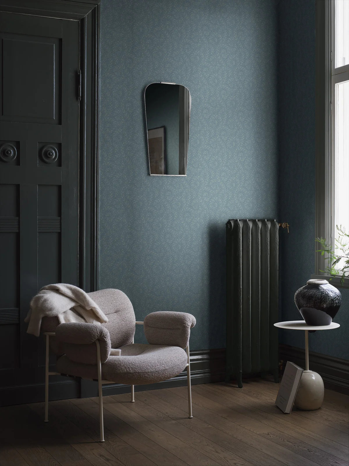 Wild Ferns Blue Leaf Pattern Wallpaper