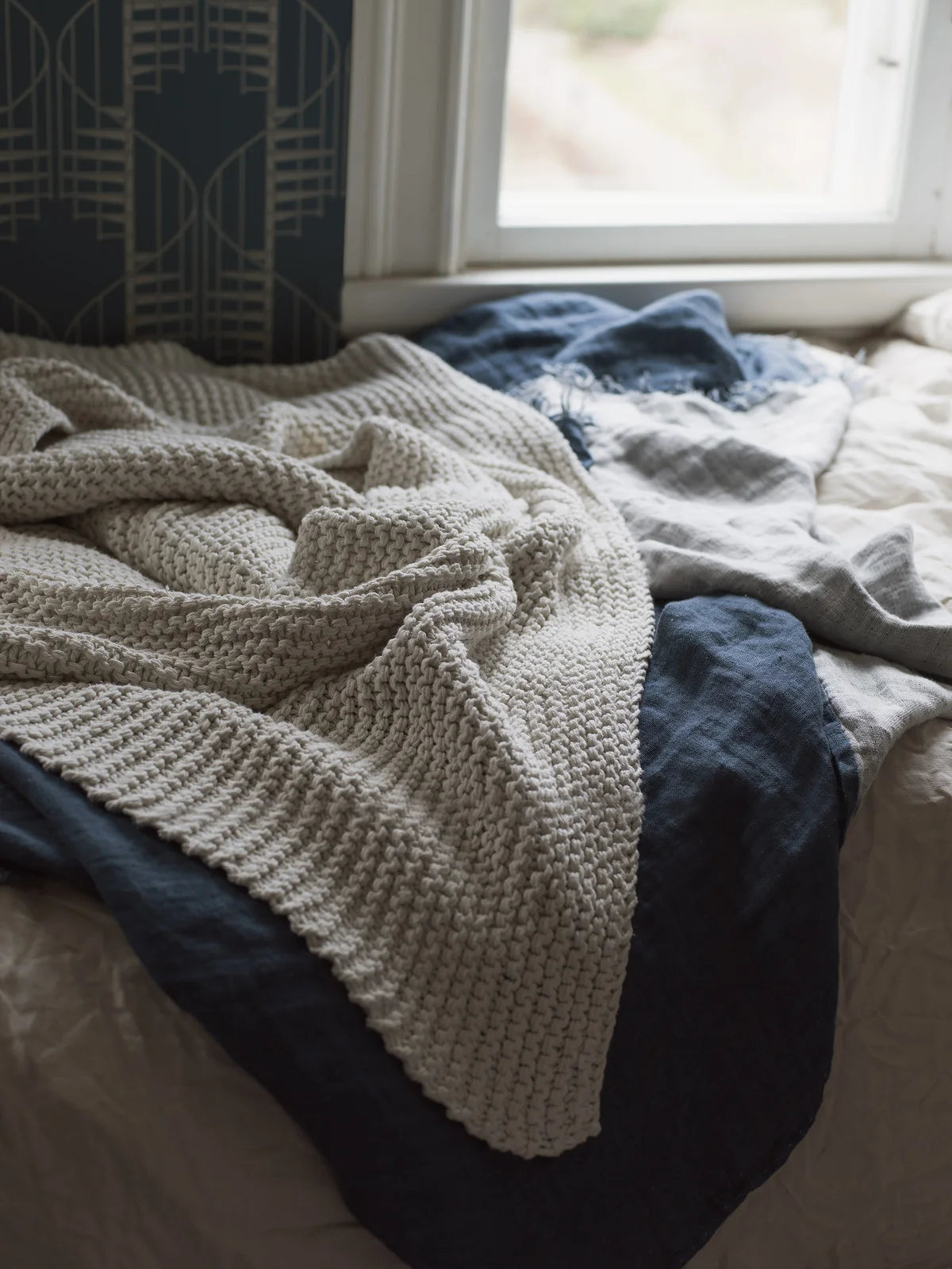 Abstract Pattern Wallpaper STAIRCASE Dark Green