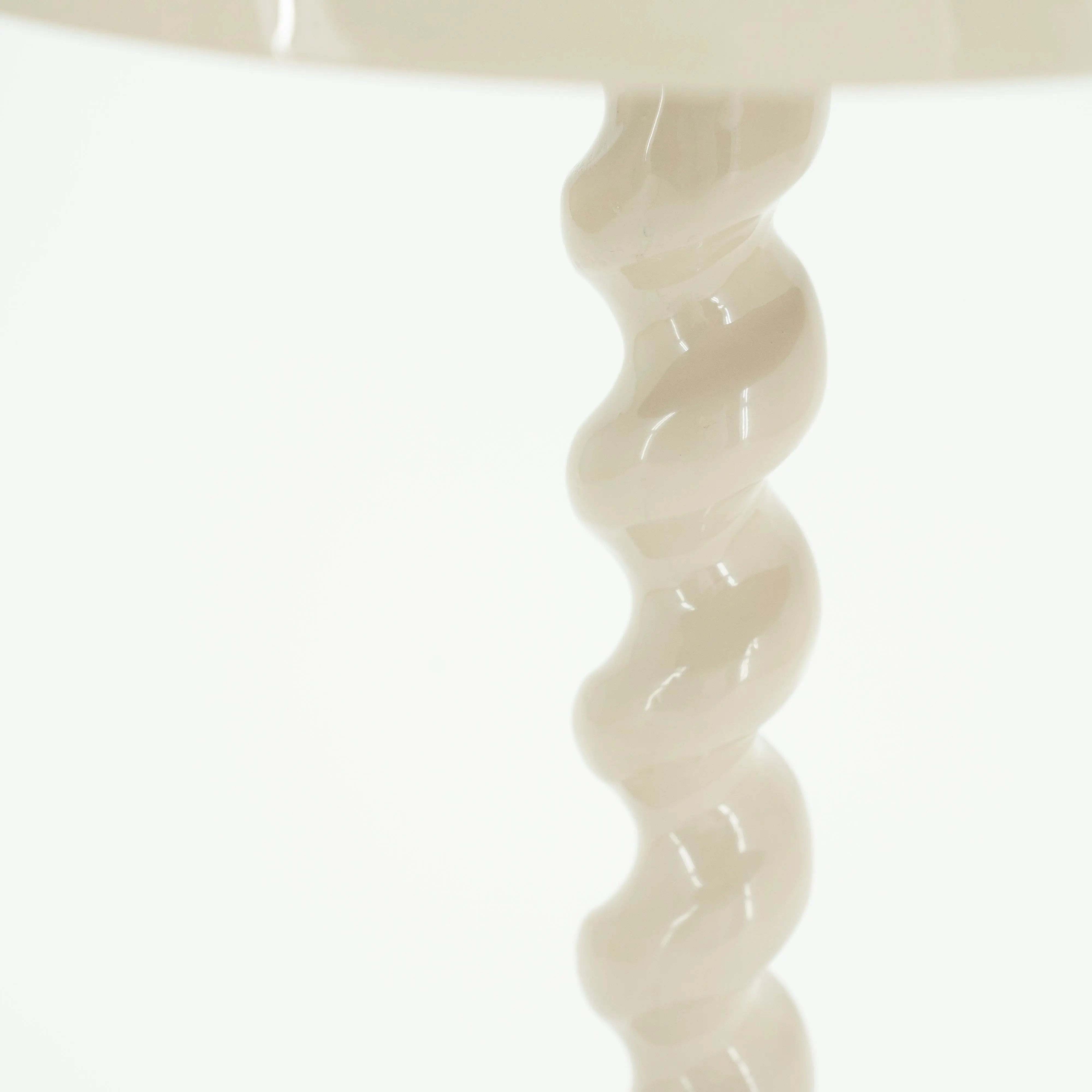 Lampa stołowa LUOX beżowy – styl nowoczesny