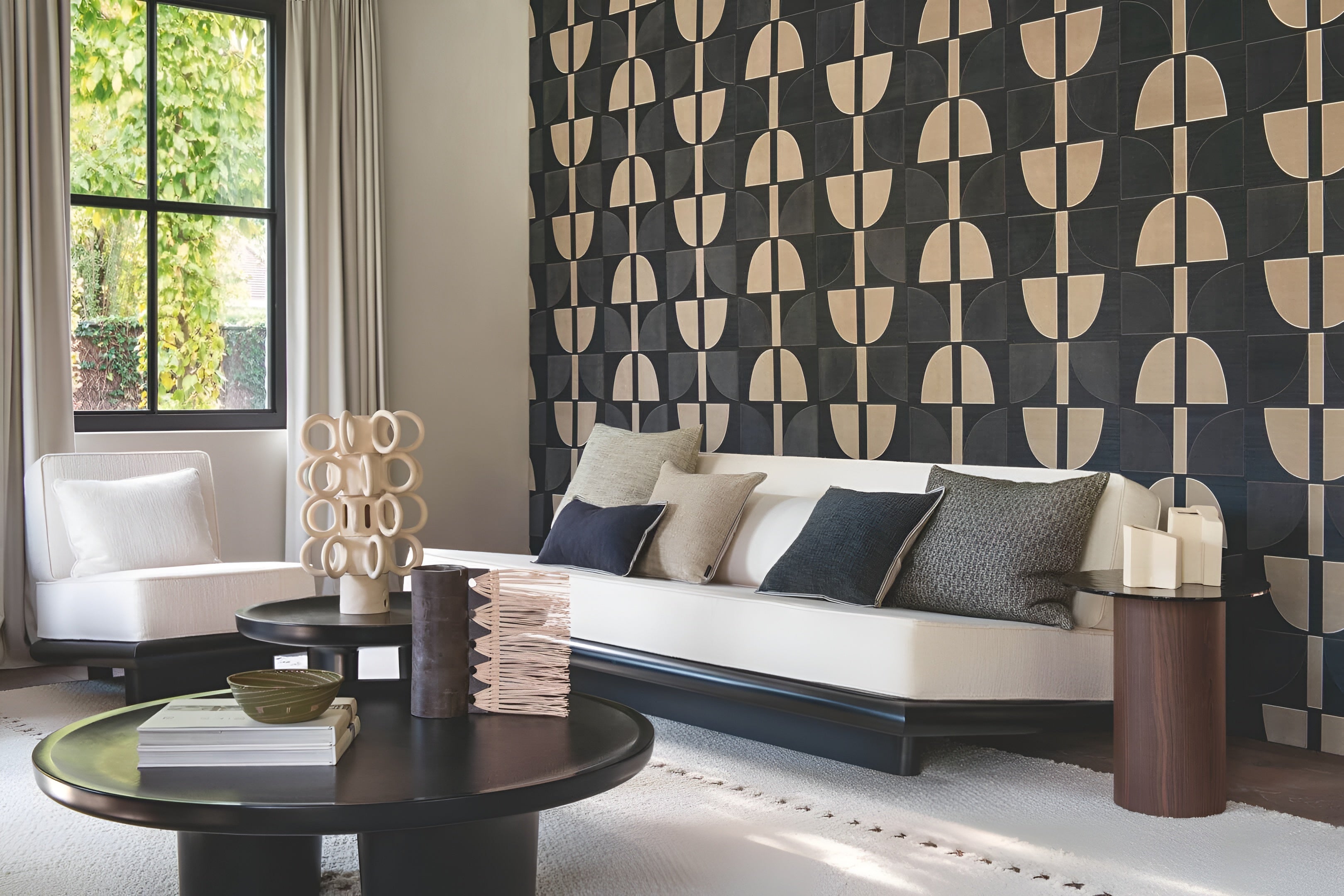 Tapete aus Pflanzenfaser mit geometrischem Muster HIKARI - NOIR TAUPE schwarz mit Bronze und Marineblau