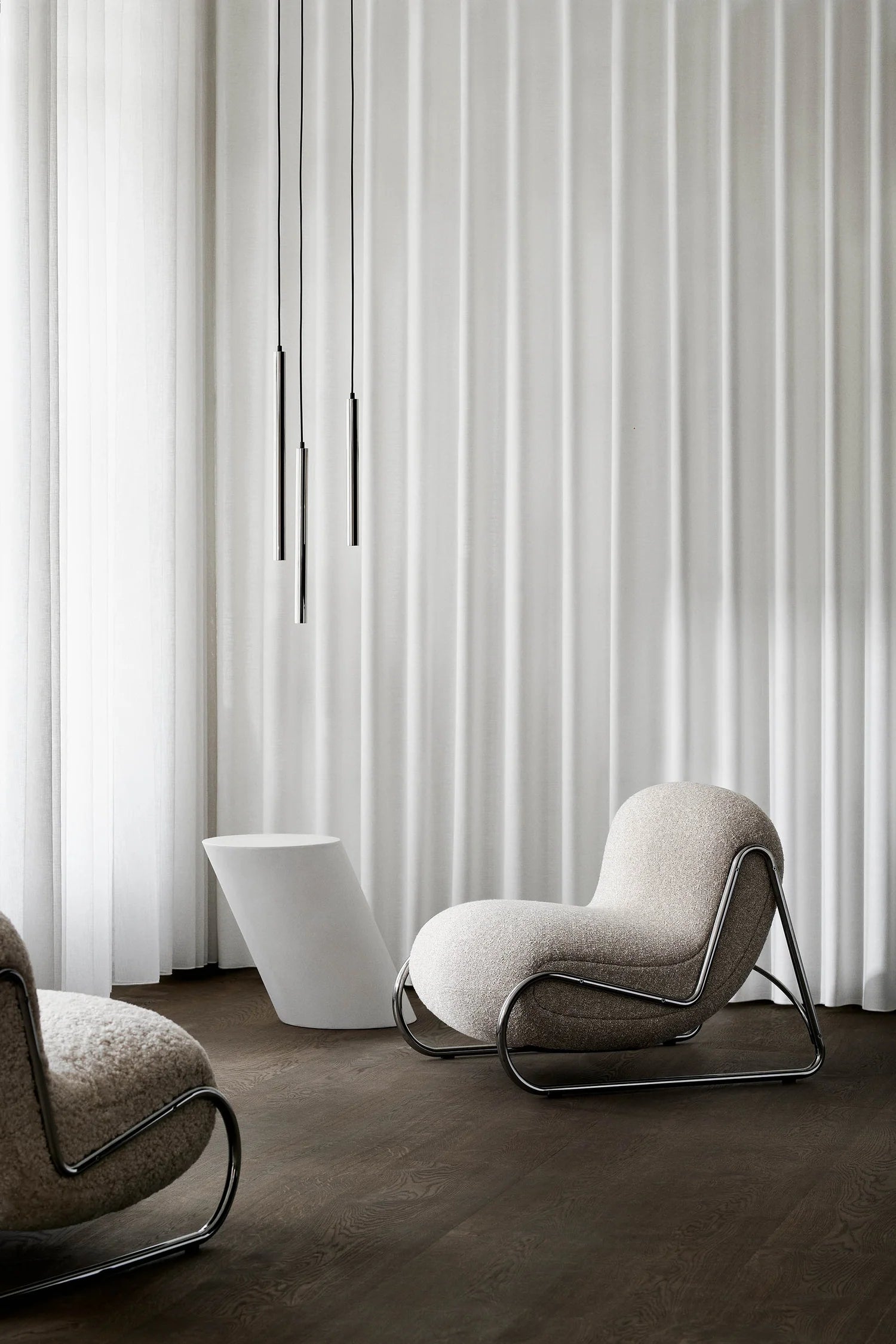 TILT Beistelltisch weiß