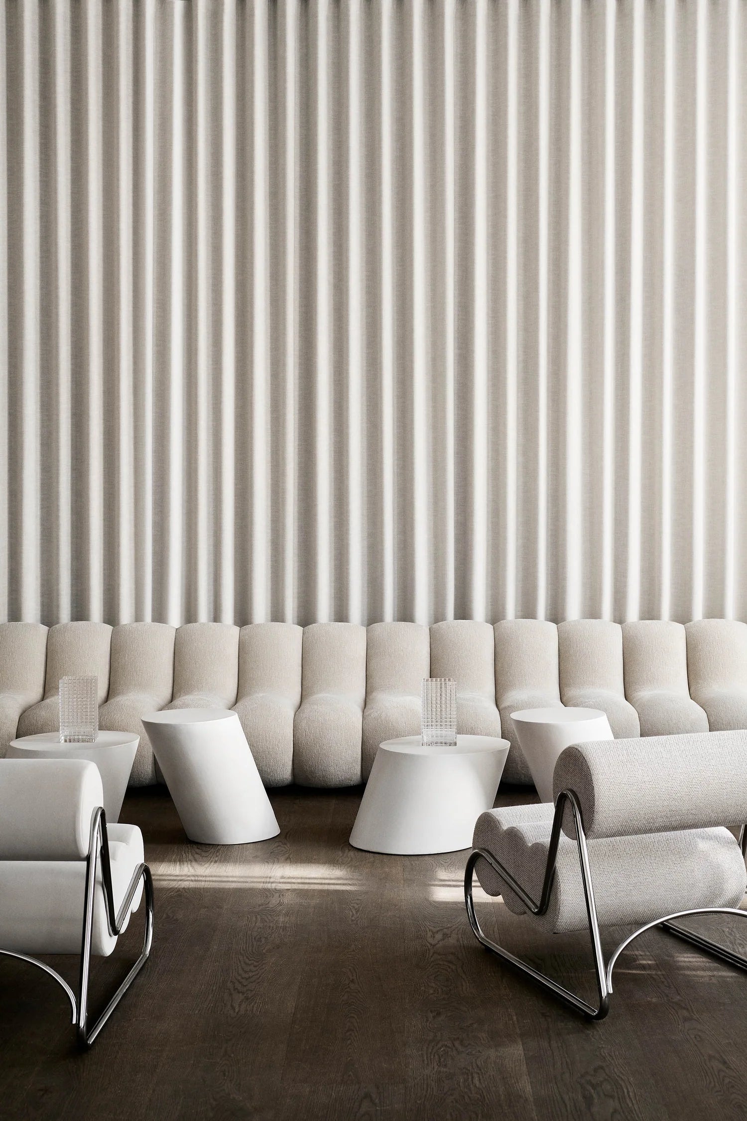 Graphite tilt coffee table