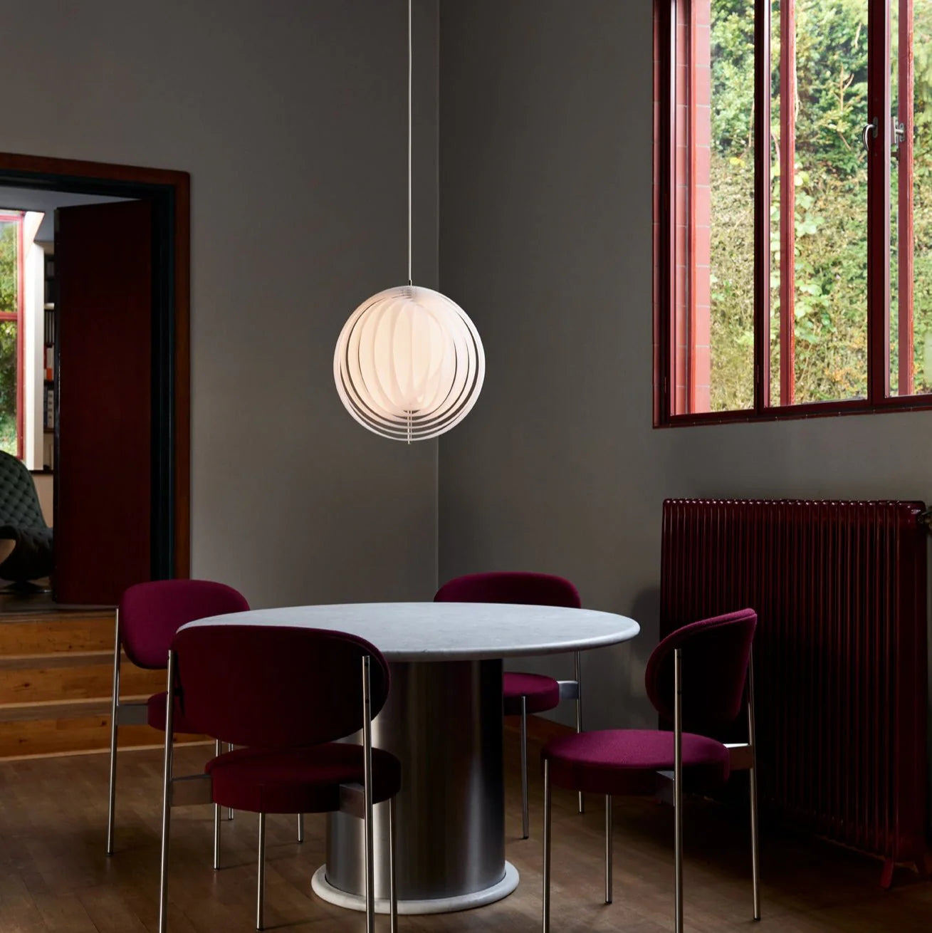Lampa wisząca MOON opal – Verpan