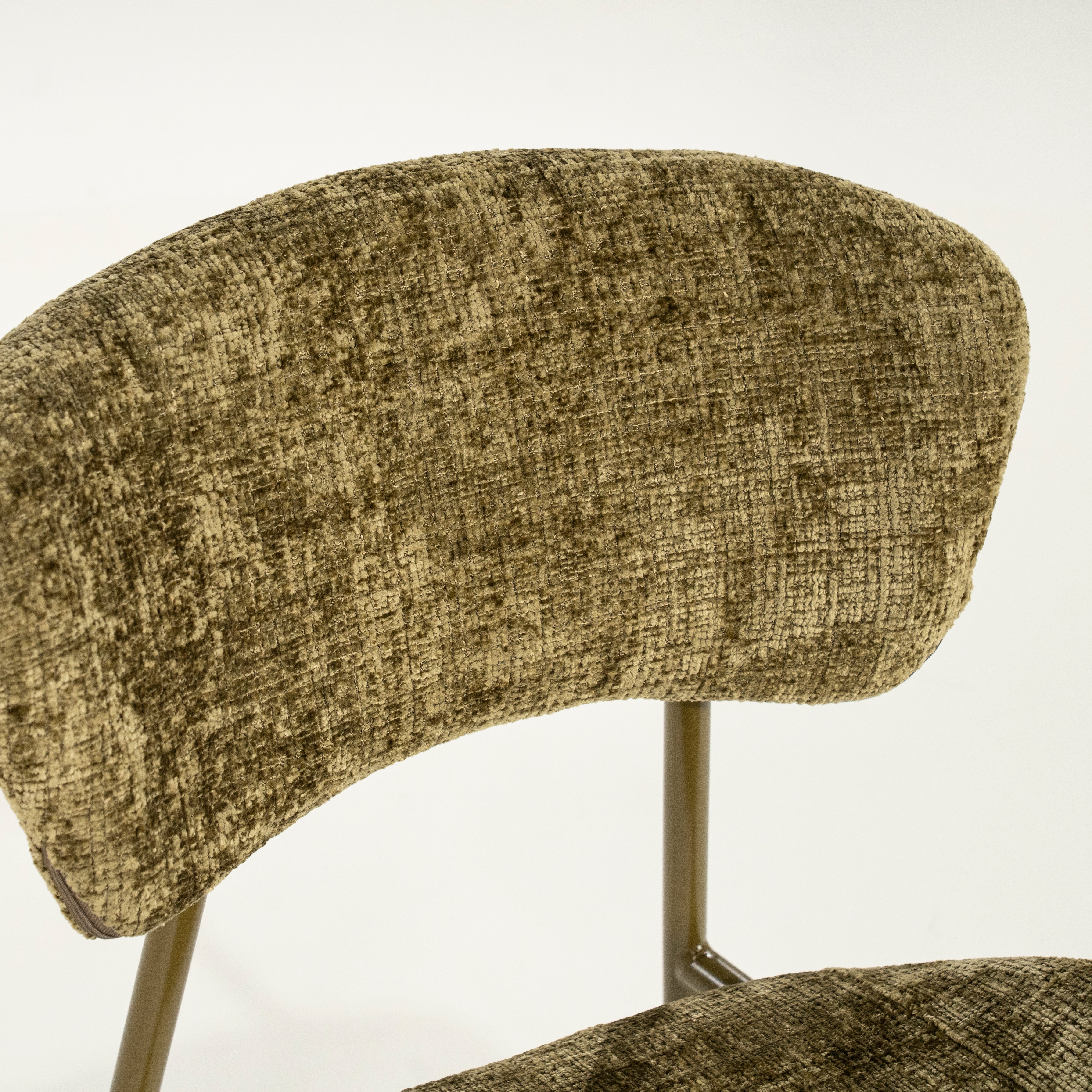 DARE Chair Green
