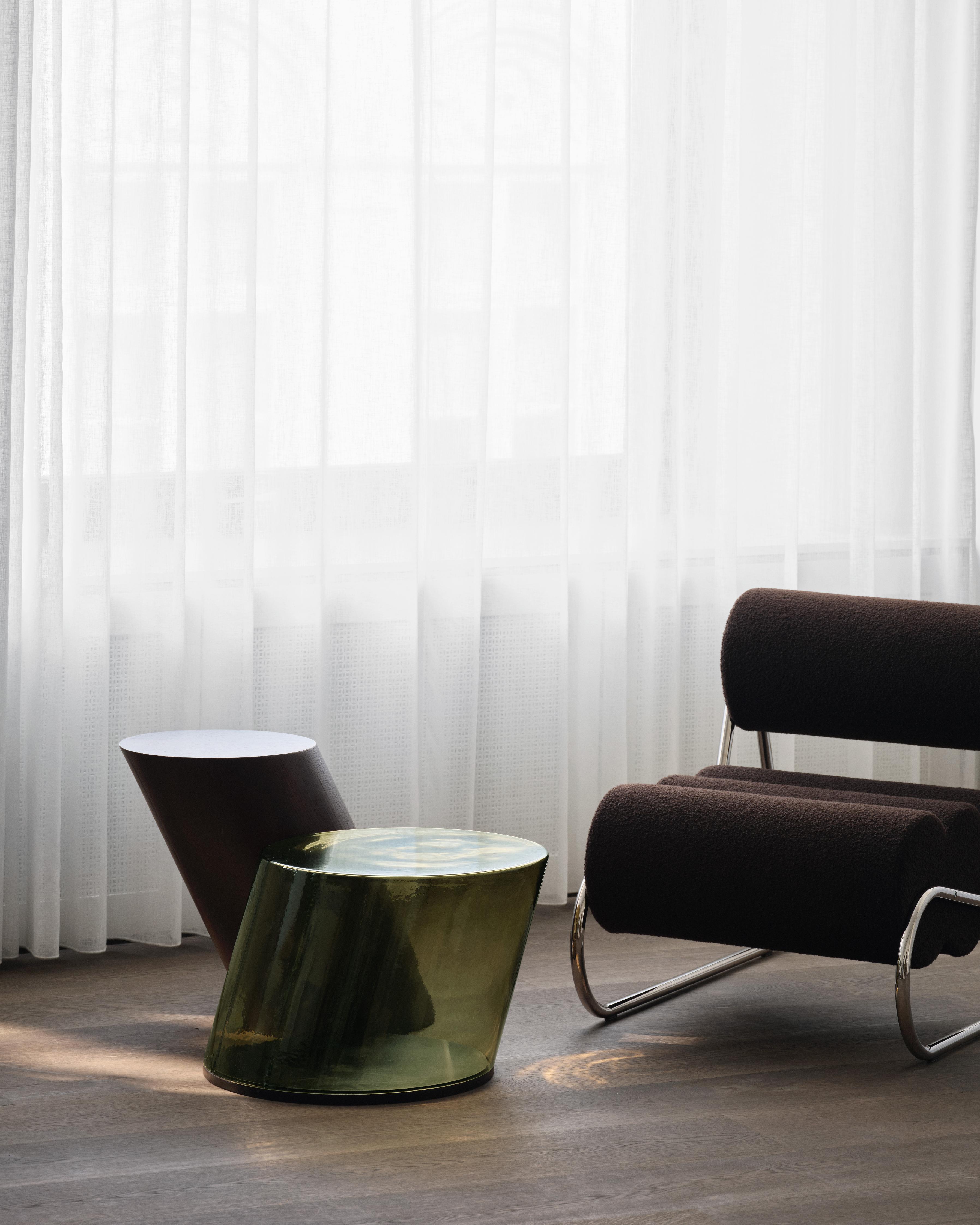 TILT Coffee Table in Dark Green Glass