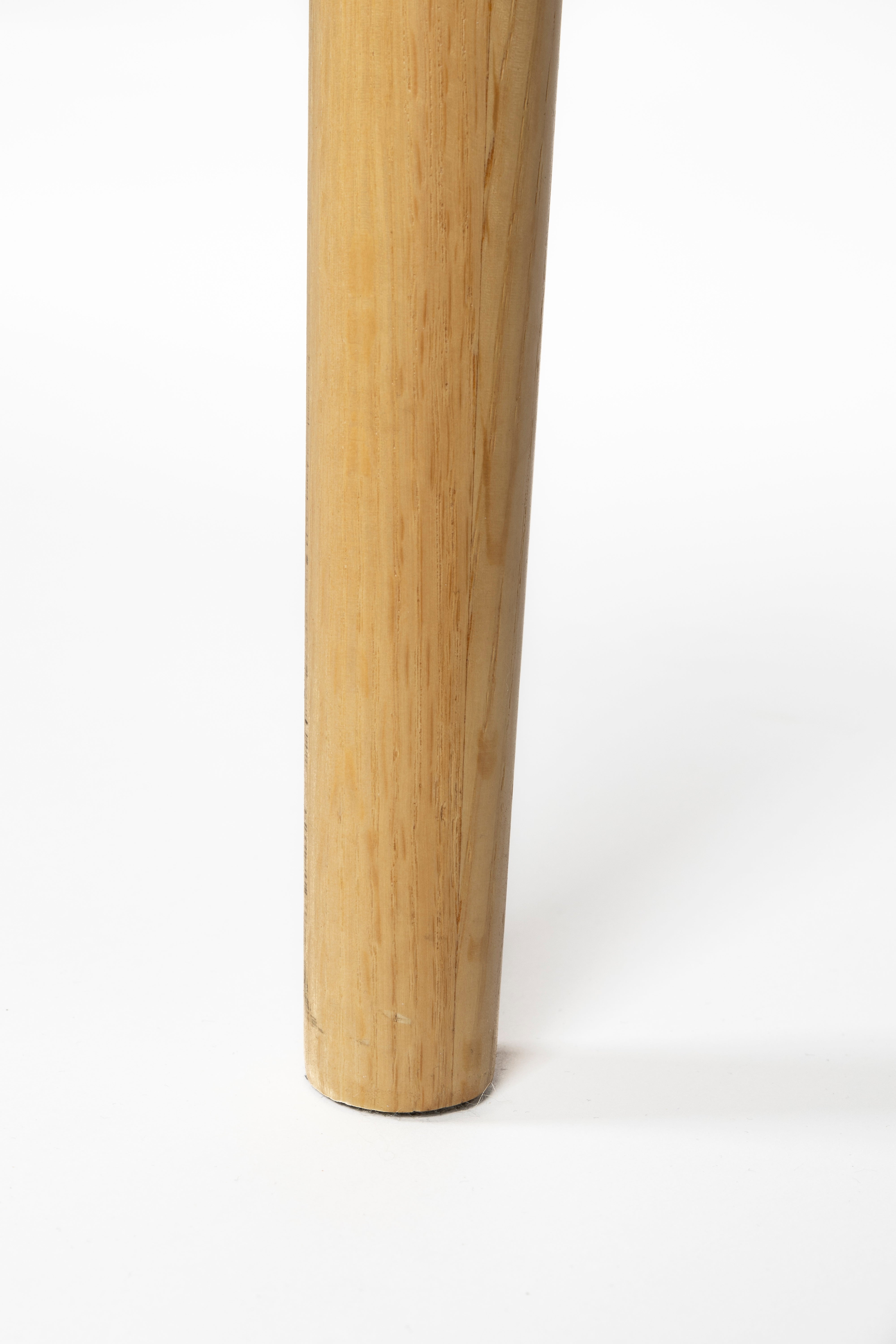 Fabio -Konsole -Eichenfurnier