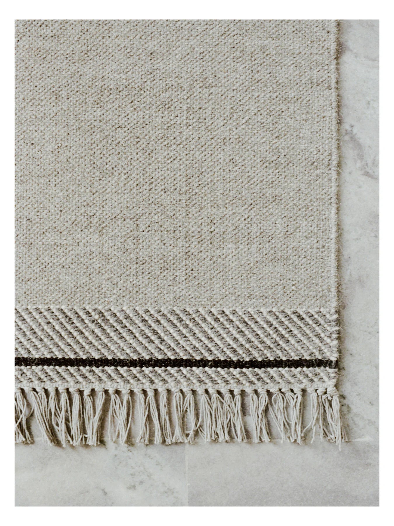 MINDFUL SOUL rug gray