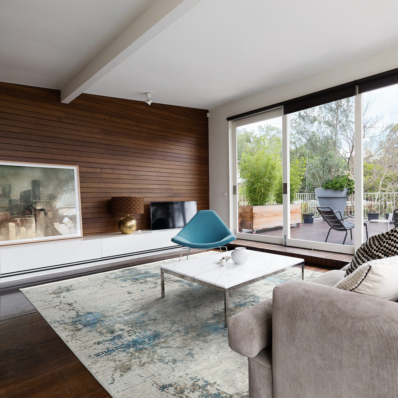 ROYAL gray rug with blue