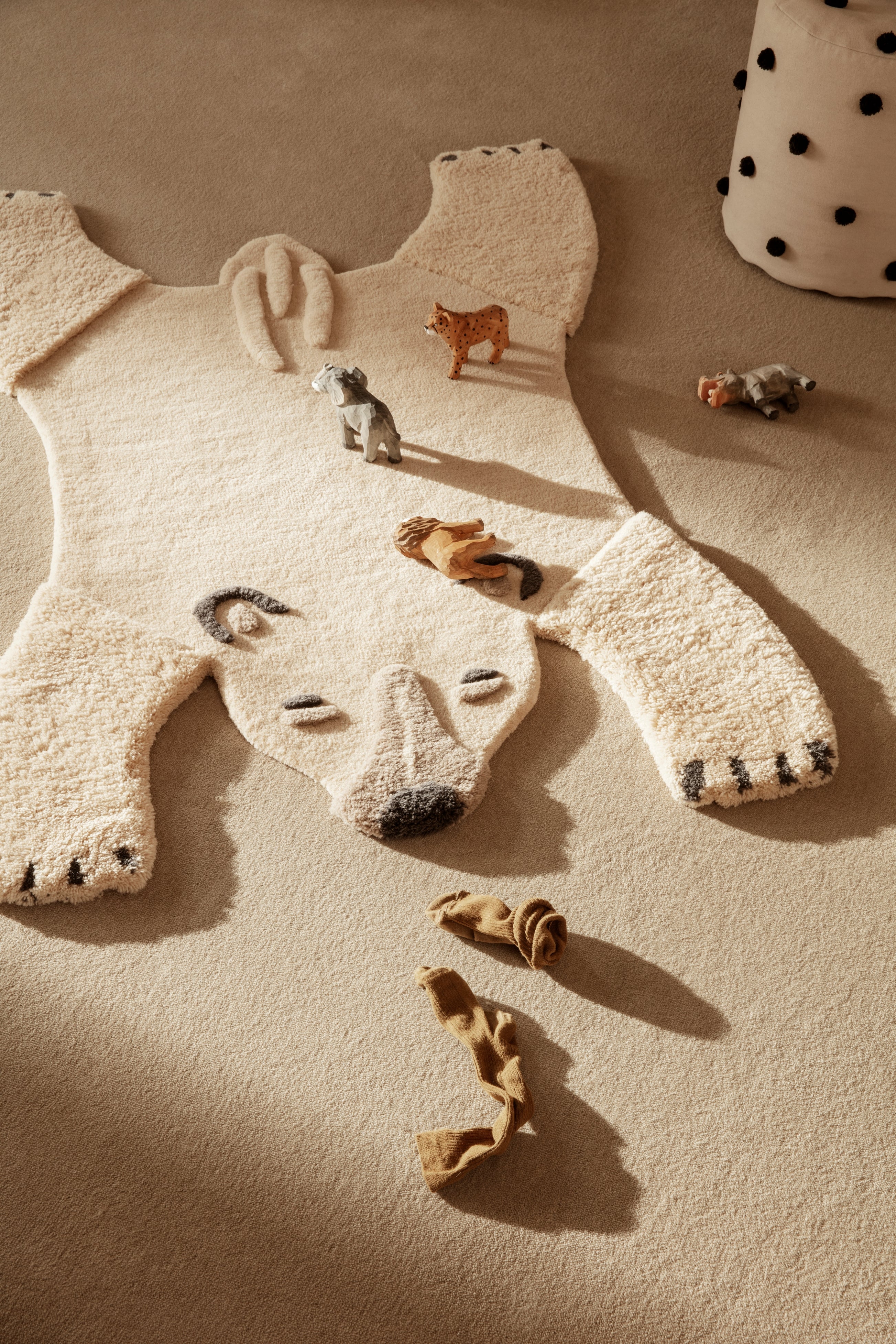 Decorative rug POLAR BEAR beige