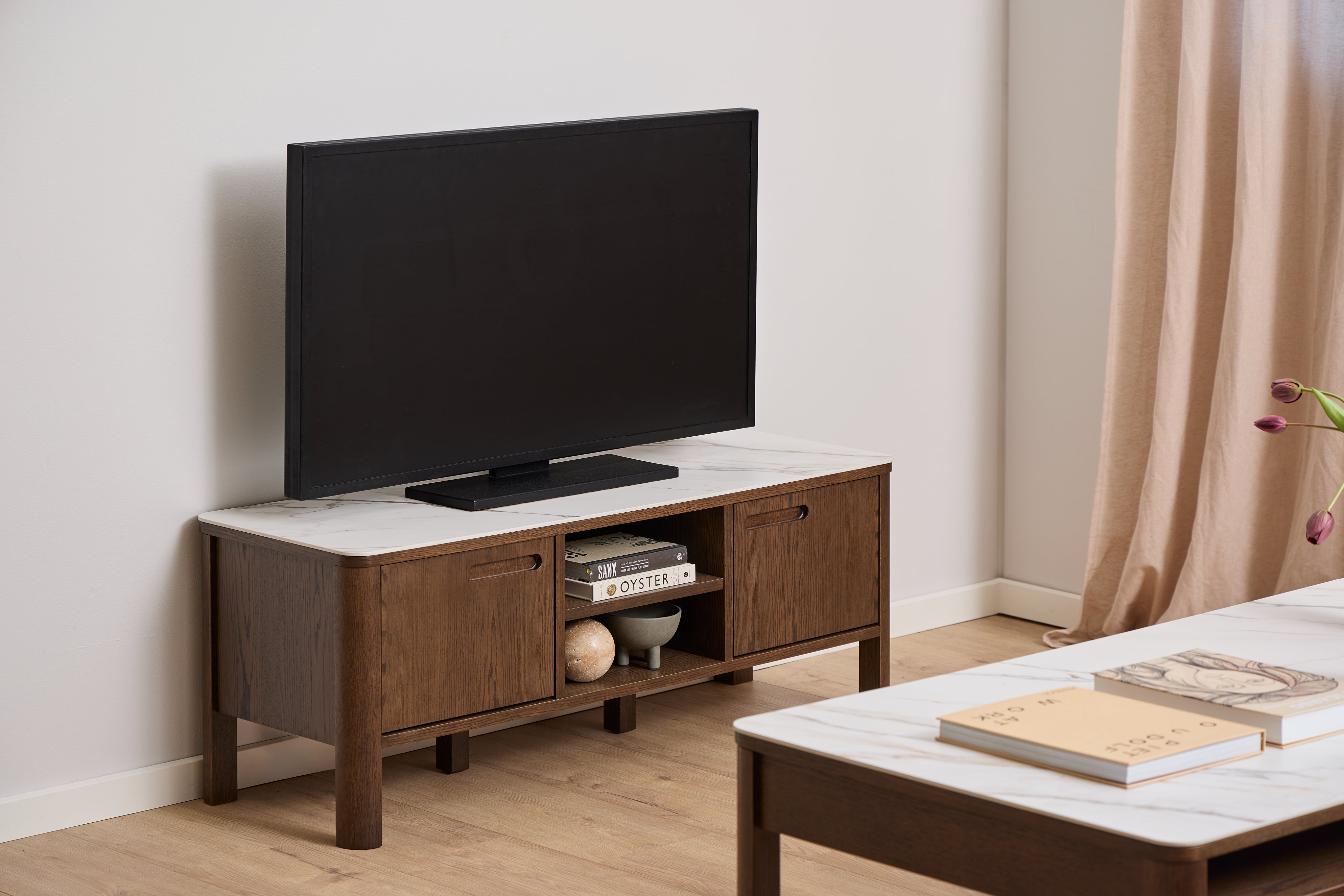 Couchtisch mit Schublade SOUTHAMPTON Eichenfurnier mit Keramikplatte